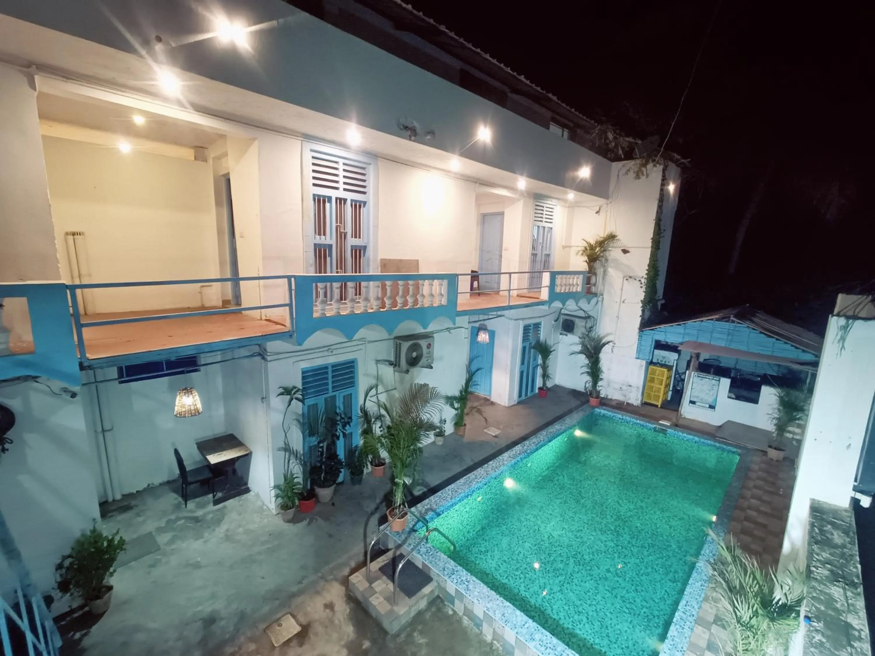 Nature Loft Beach Resort with Swimming Pool