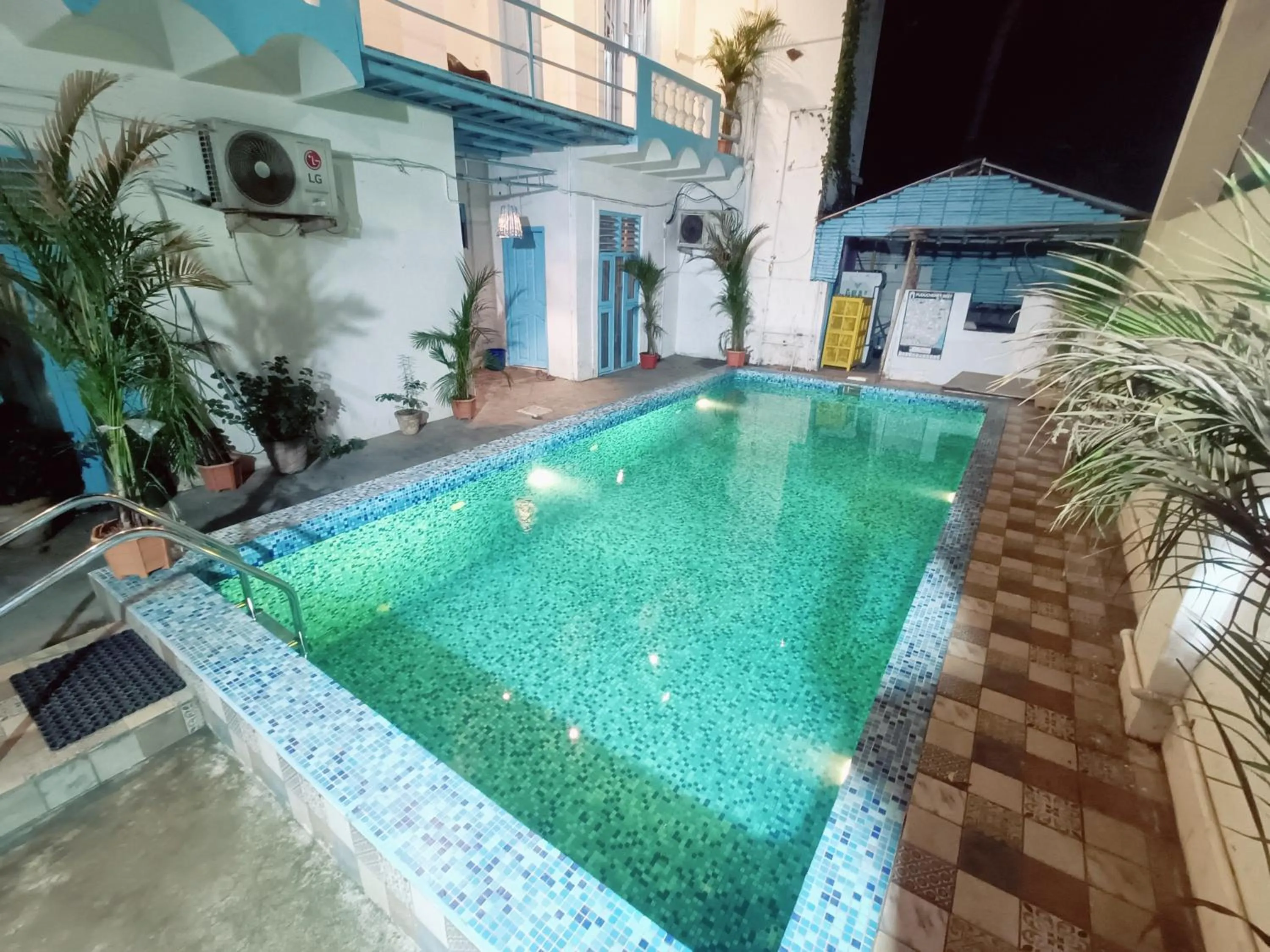Nature Loft Beach Resort with Swimming Pool