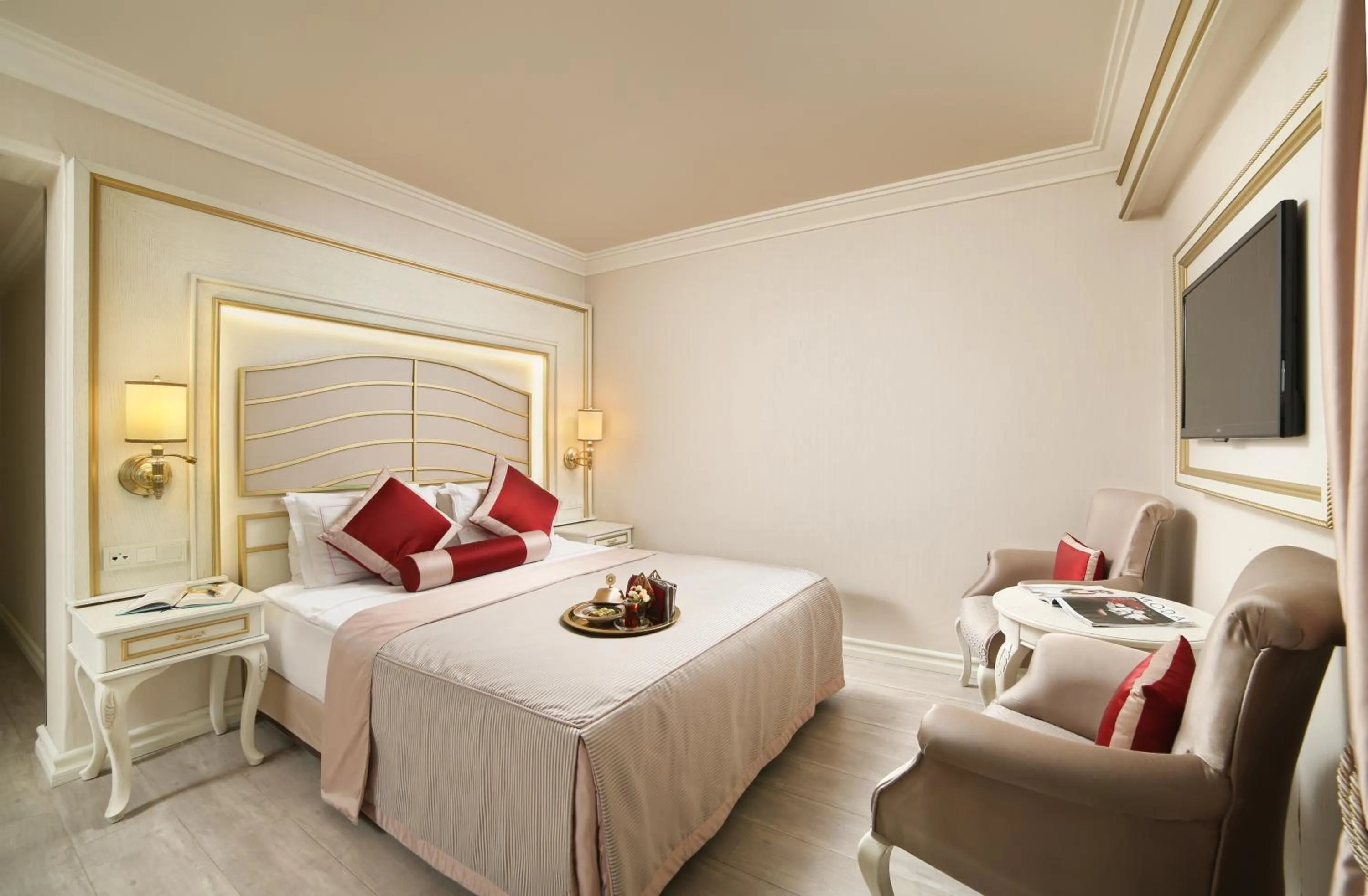 Bed in Halifaks Hotel