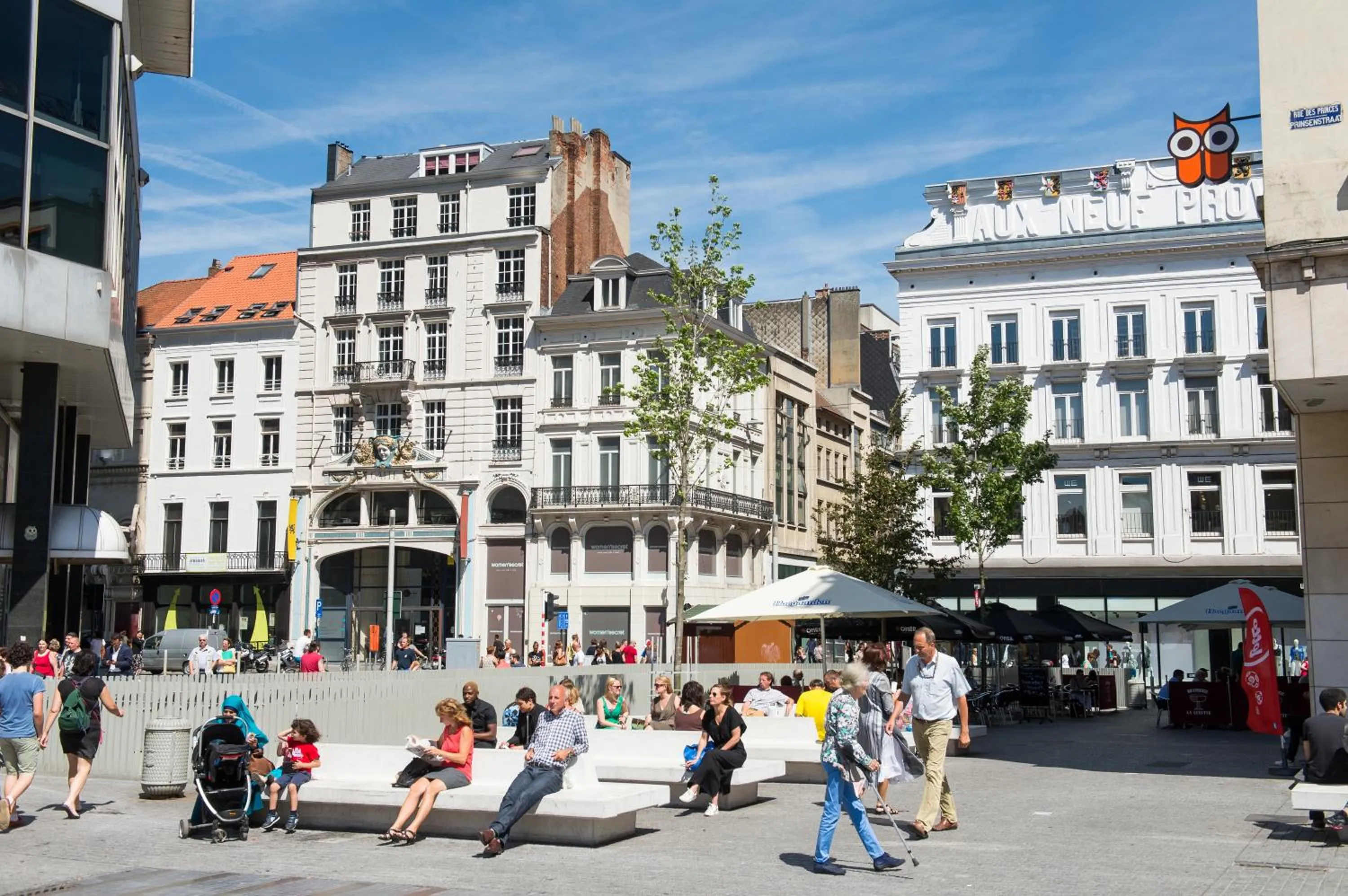 Shopping Area in Smartflats - Postiers