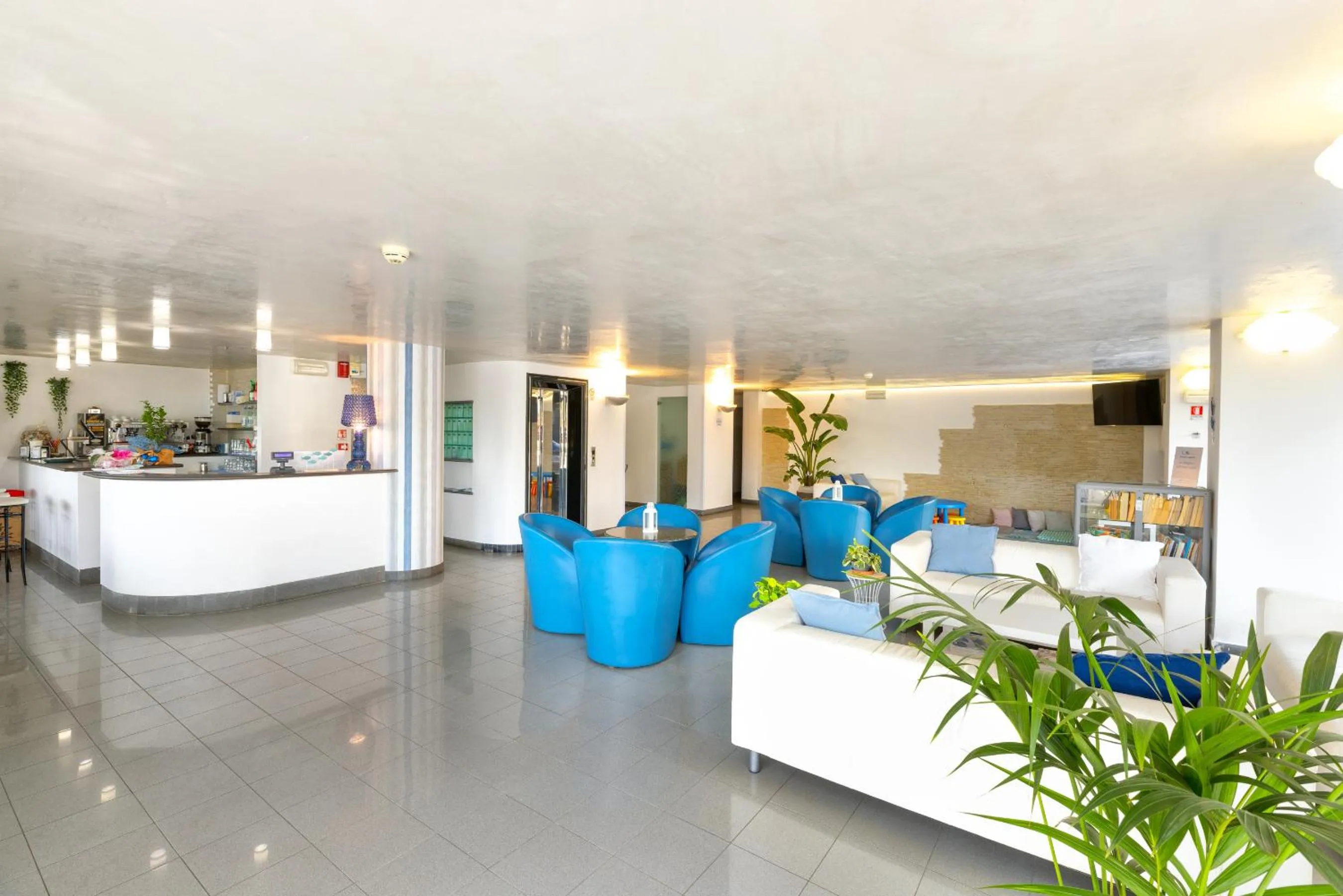 Lobby or reception in Hotel Capitol