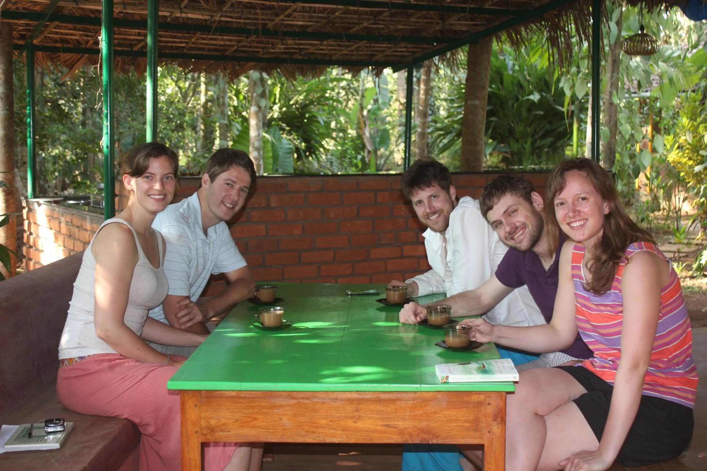 Restaurant/places to eat in Dudhsagar Plantation