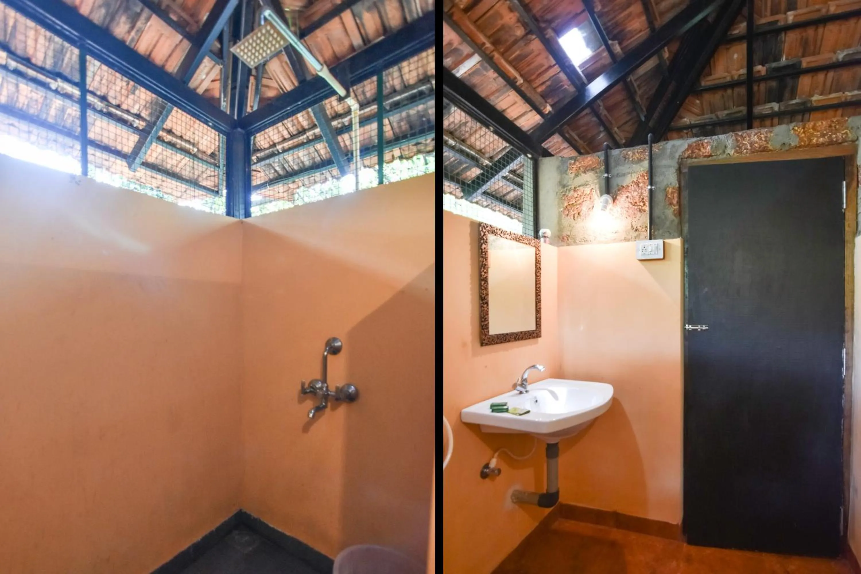 Bathroom in Dudhsagar Plantation