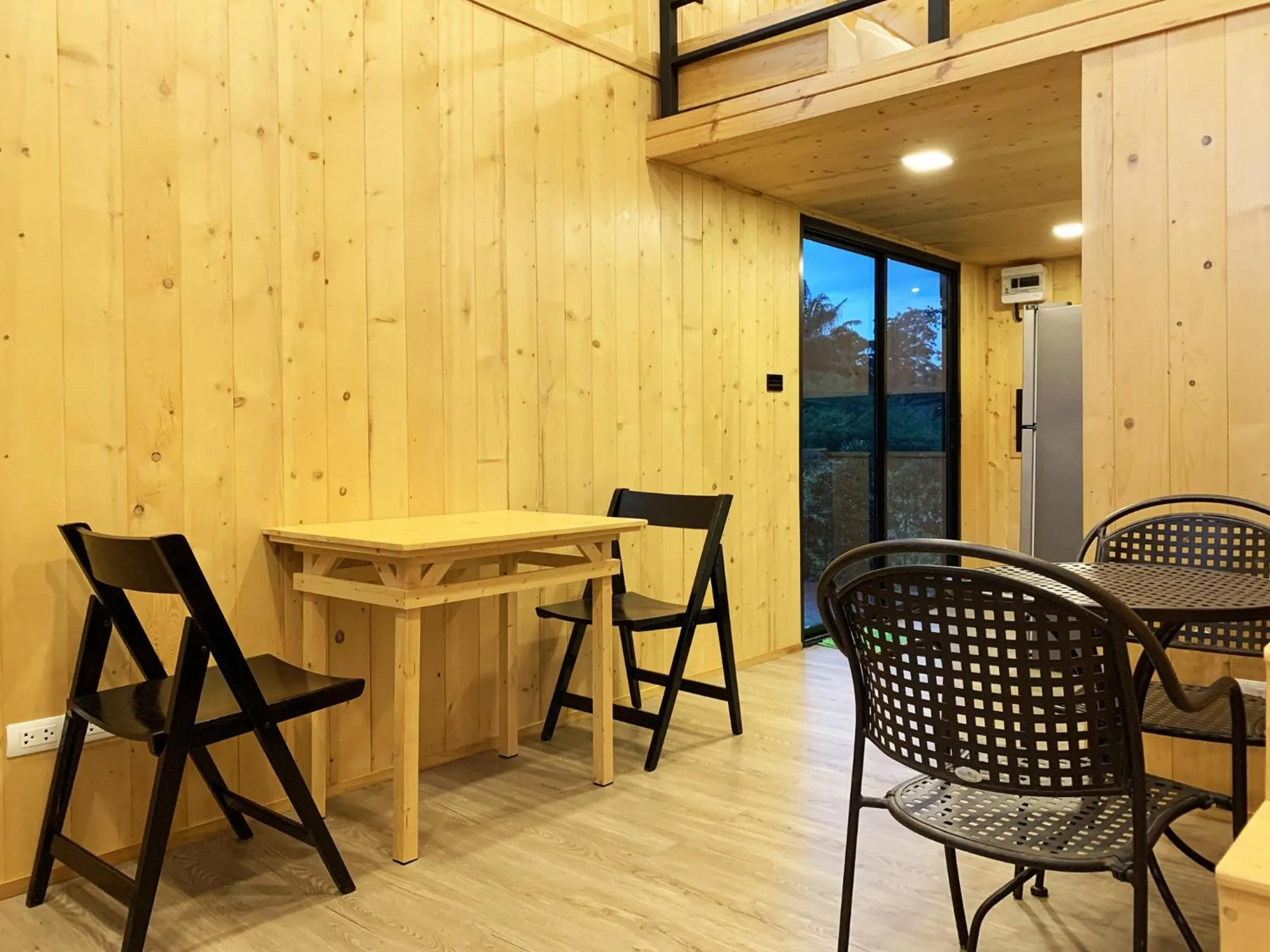Dining area in Abrite House - Tiny House Koh Lanta