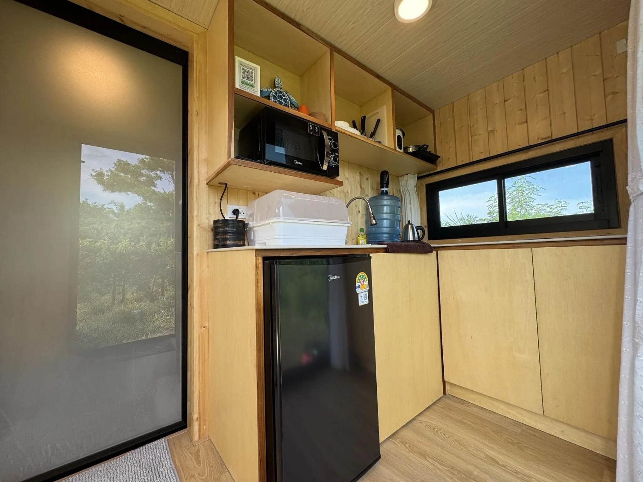 Kitchen or kitchenette in Abrite House - Tiny House Koh Lanta