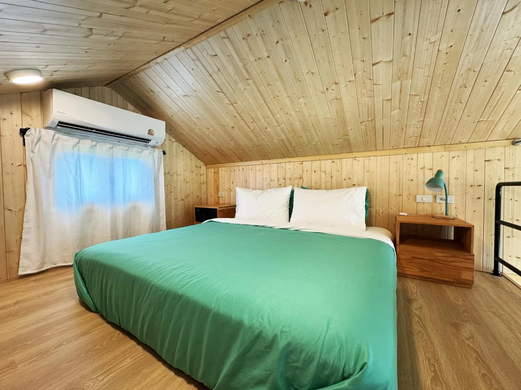 Bed in Abrite House - Tiny House Koh Lanta