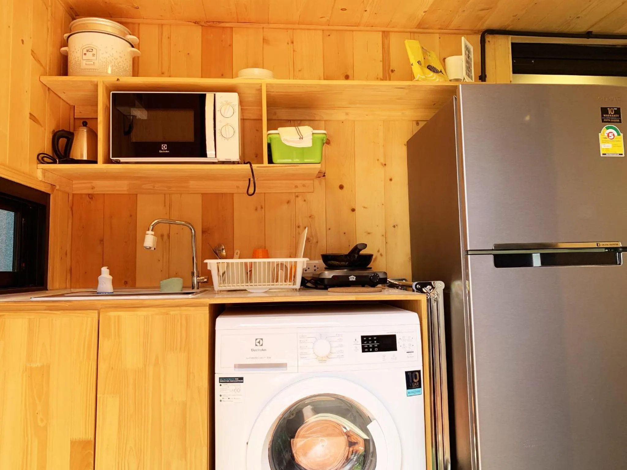 Kitchen or kitchenette in Abrite House - Tiny House Koh Lanta