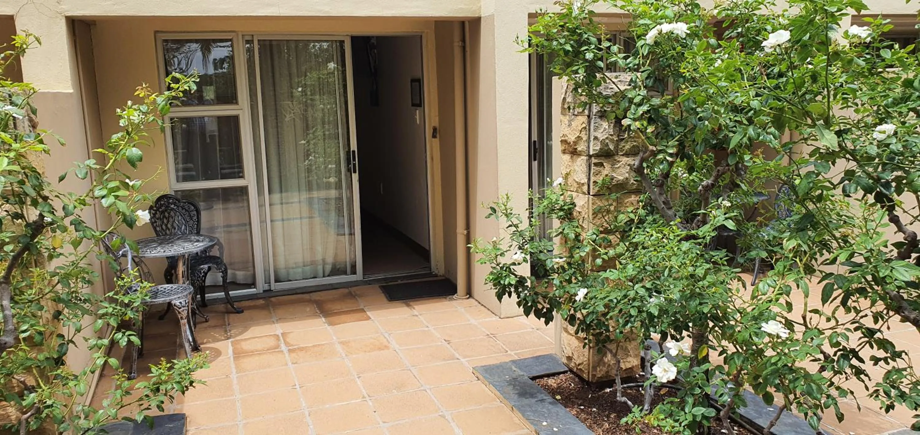 Patio in Acacia Lodge