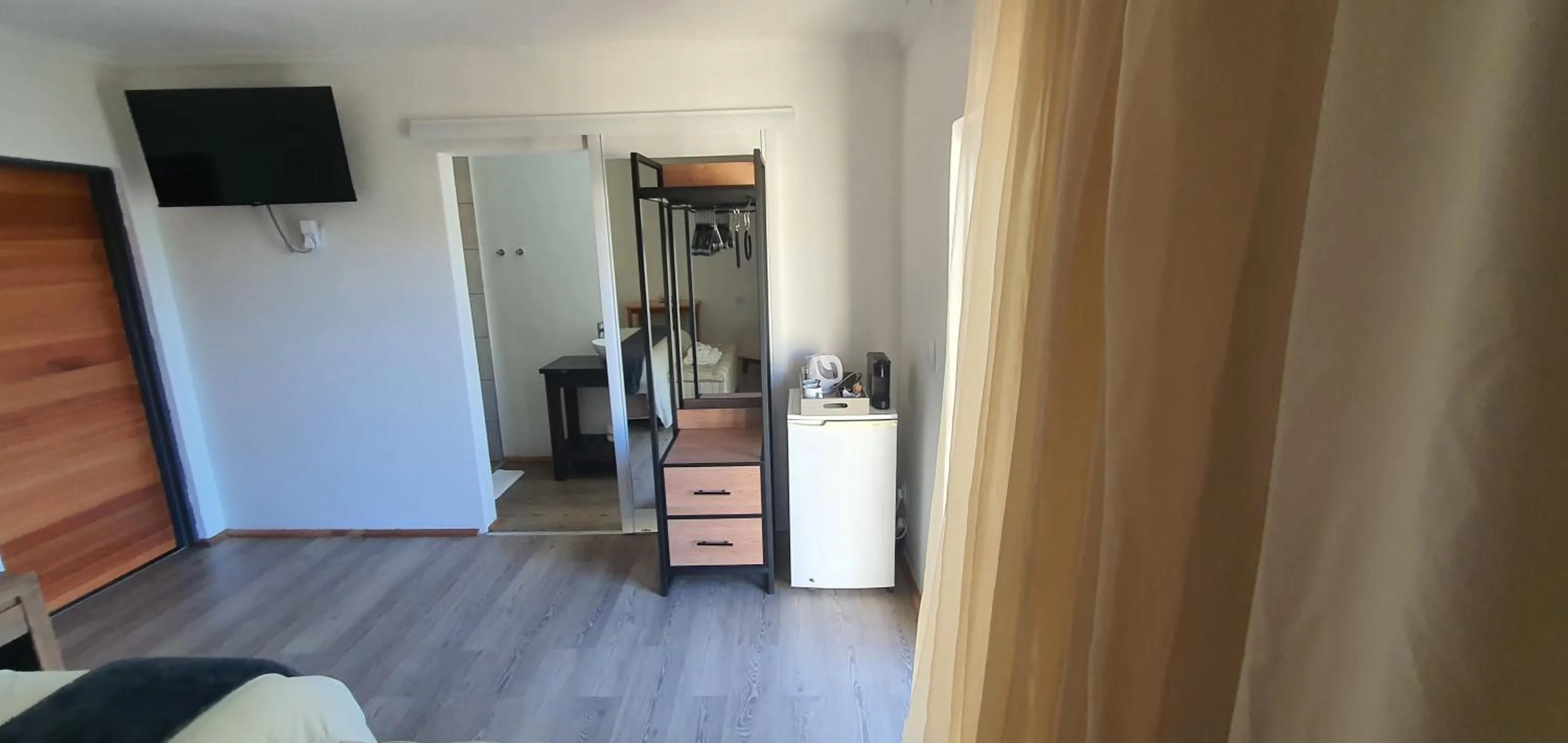 TV and multimedia in Acacia Lodge