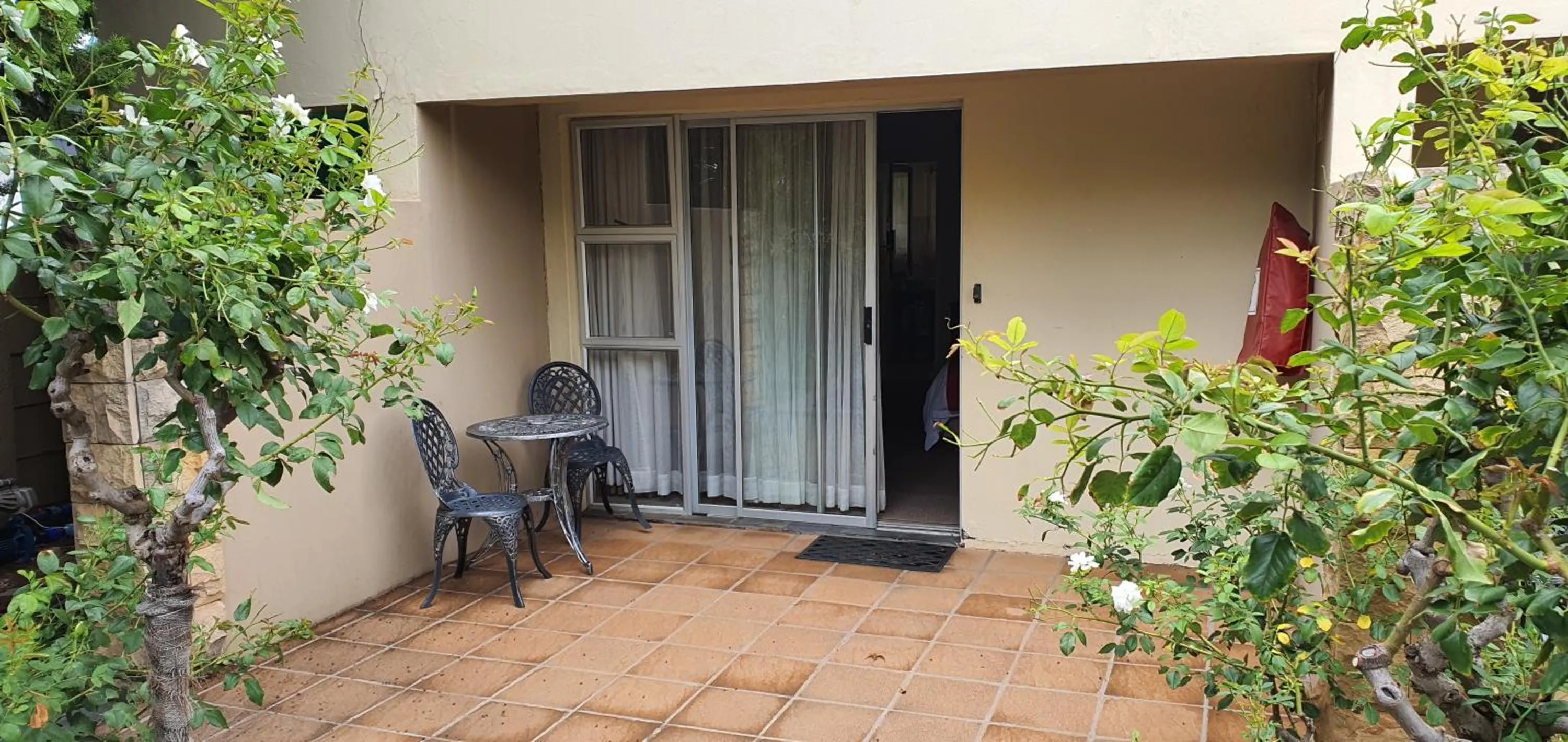 Patio in Acacia Lodge