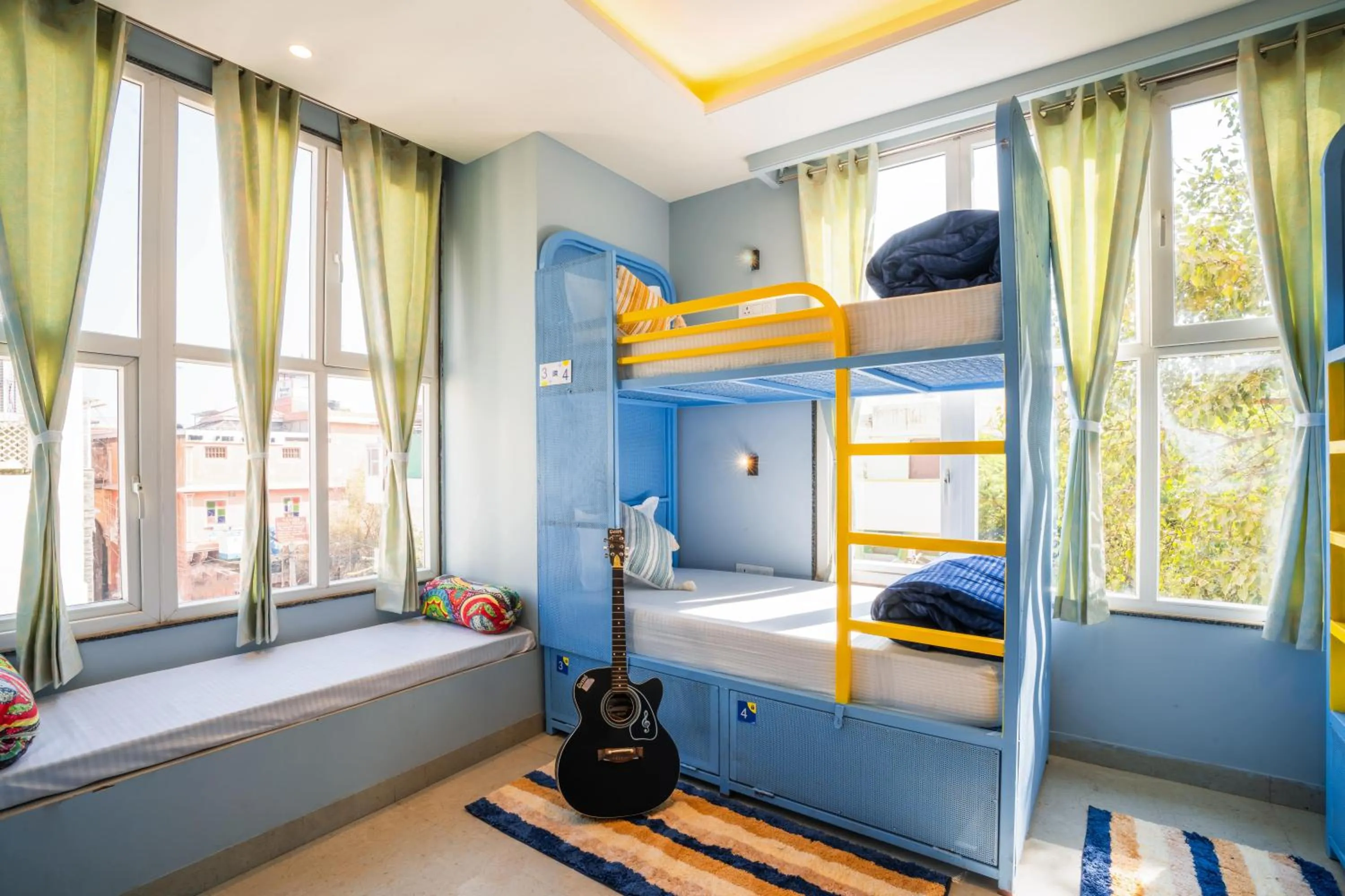 Bed in Shalom Backpackers Jaipur