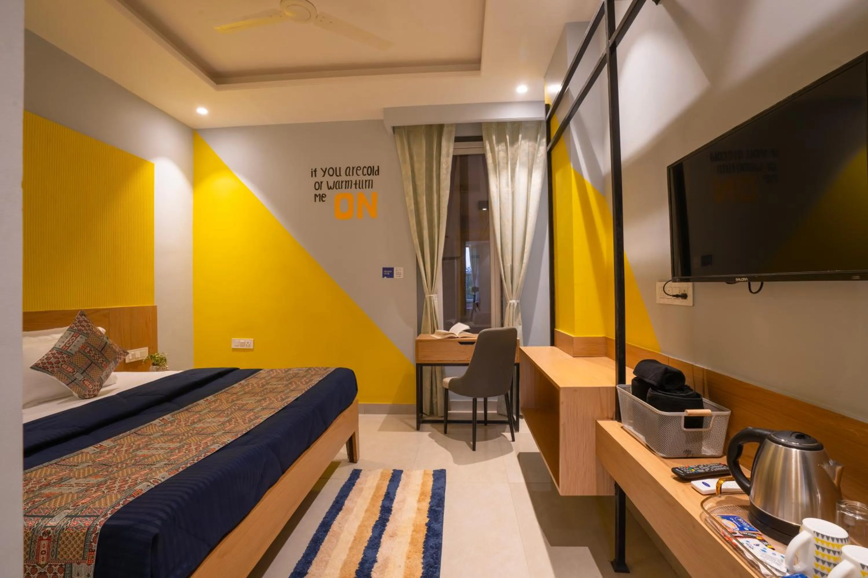 Bed in Shalom Backpackers Jaipur