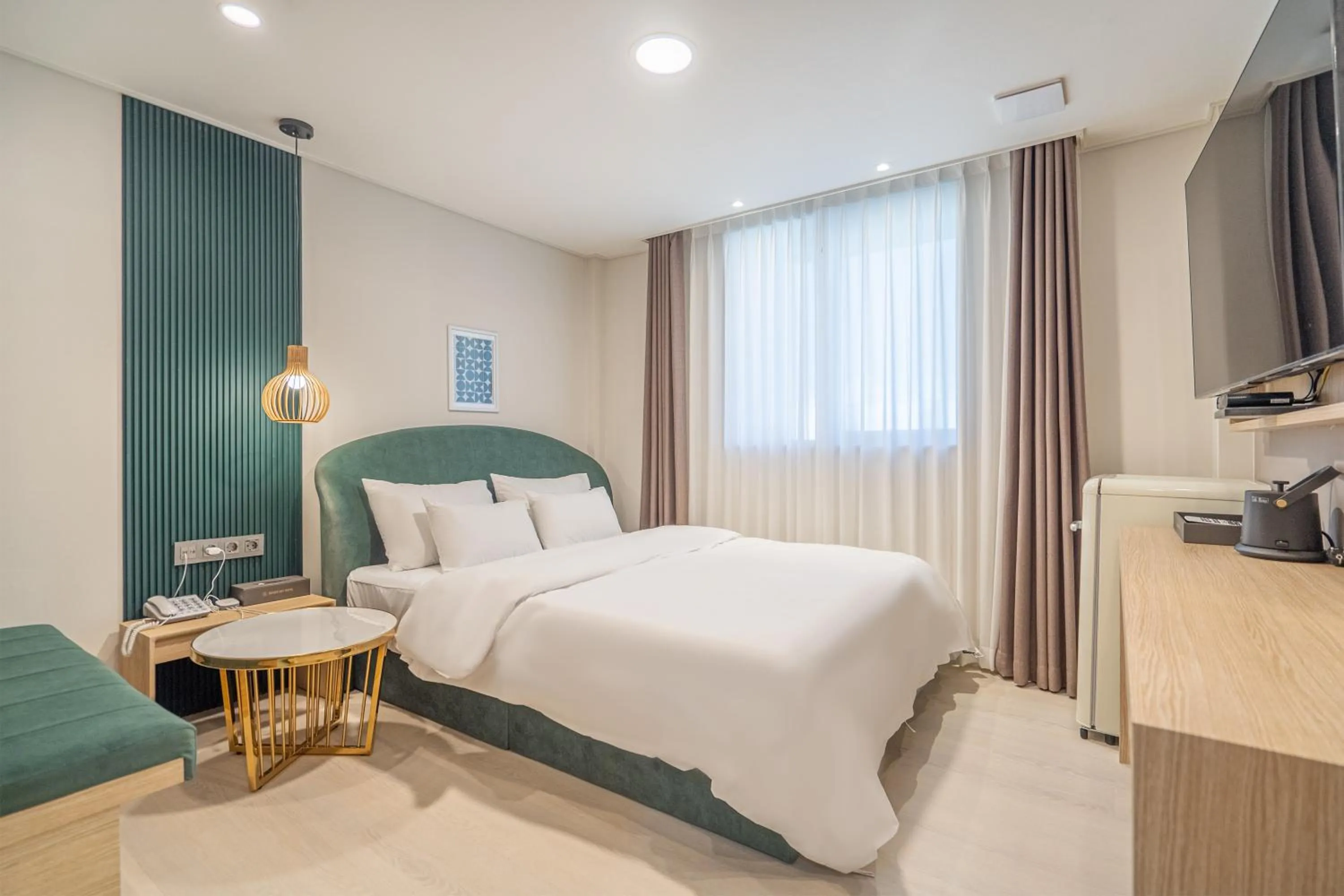 Bedroom, Bed in Browndot hotel Gimhae cityhall