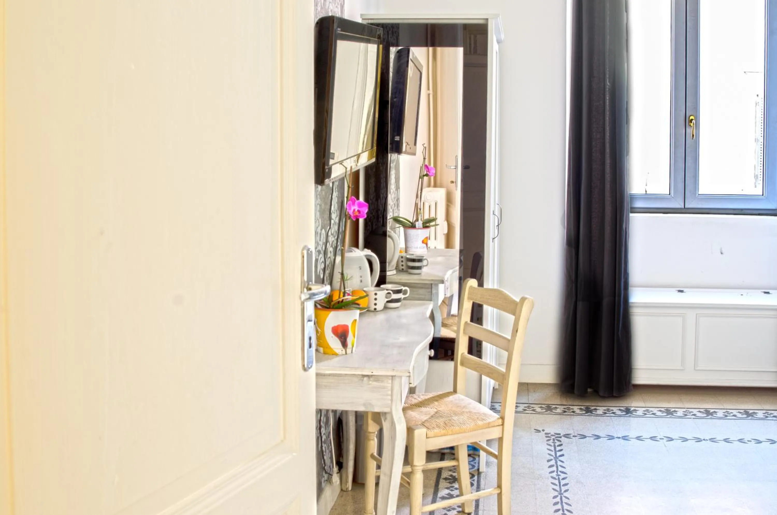 Day in Merulana Suite Apartment