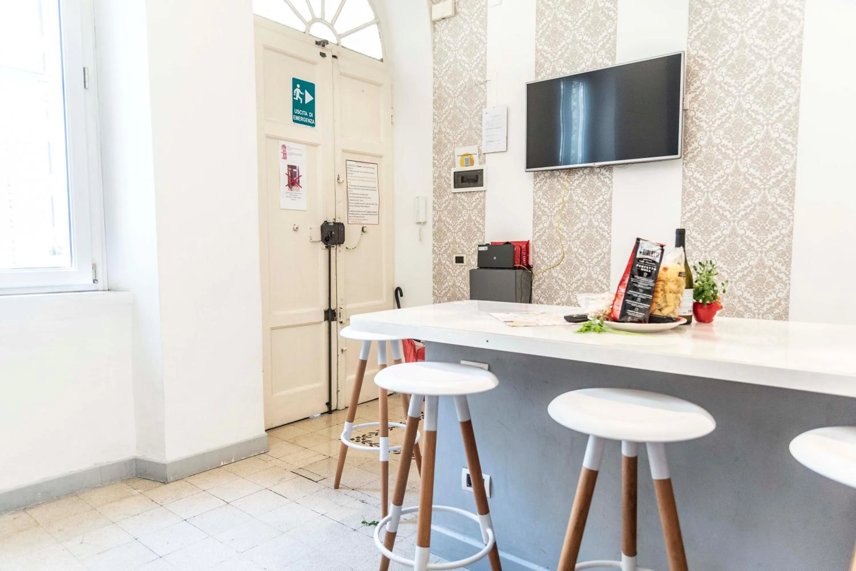 Facade/entrance in Merulana Suite Apartment