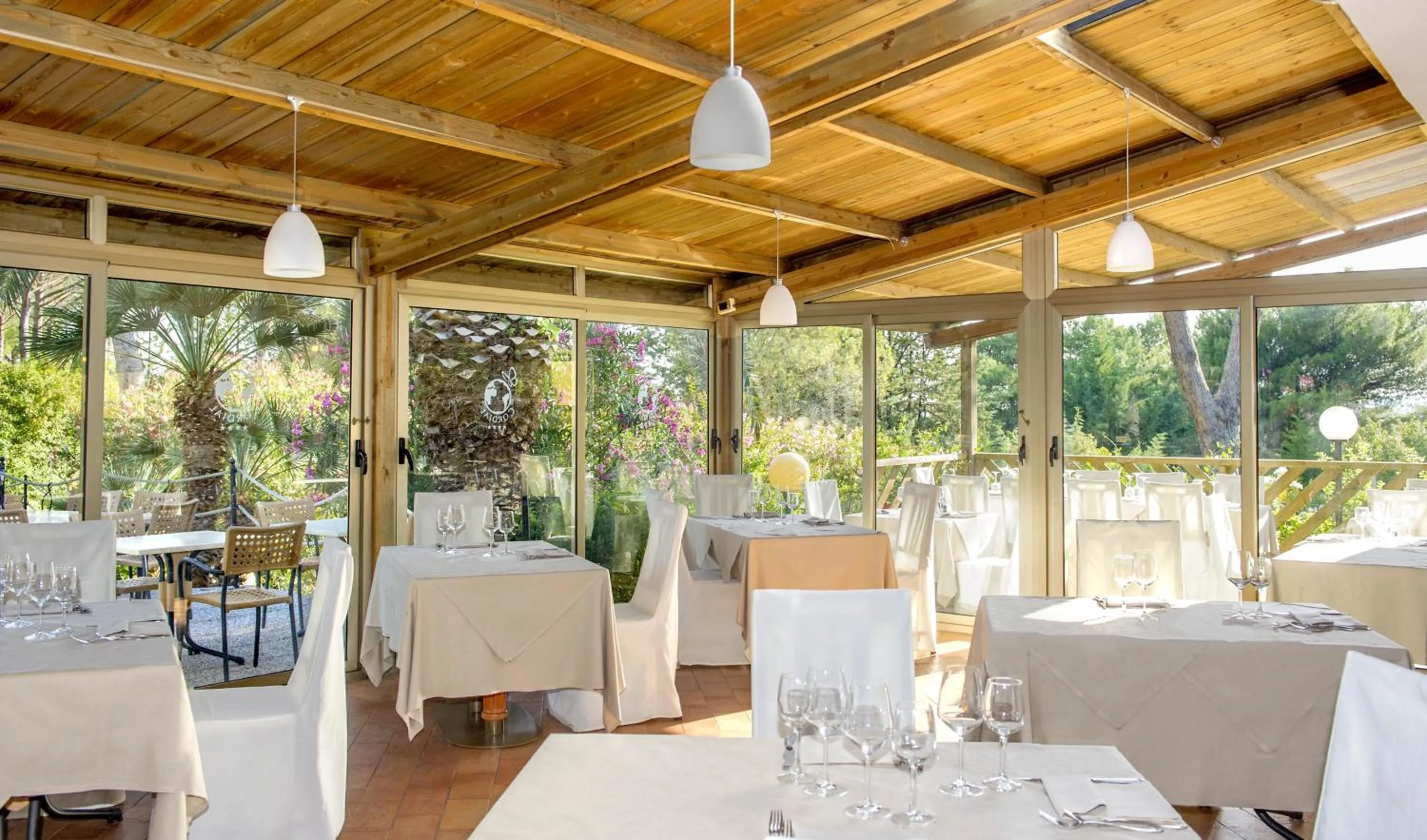 Restaurant/places to eat in Il Pelagone Hotel & Golf Resort Toscana