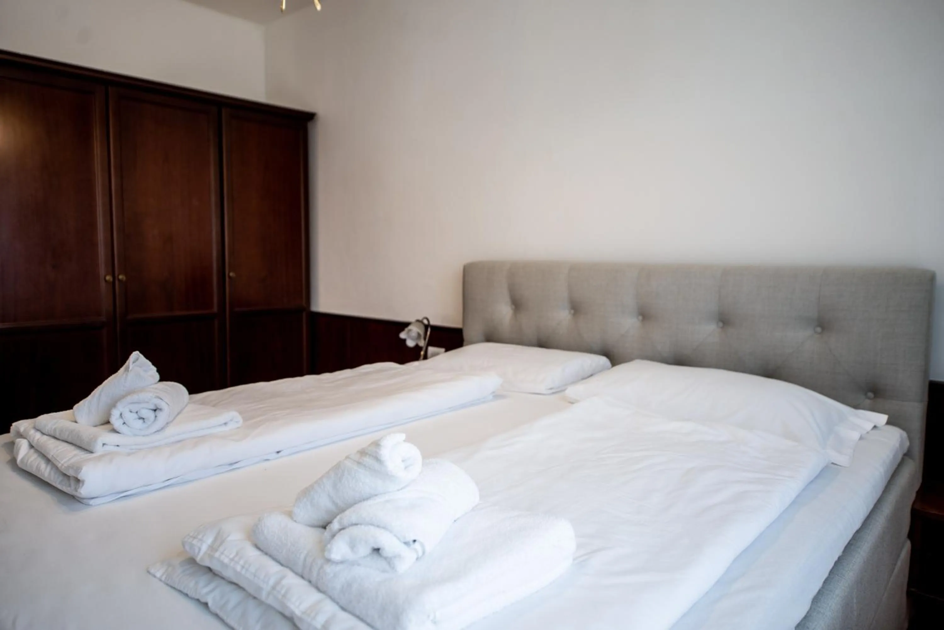 Bedroom, Bed in Il Pelagone Hotel & Golf Resort Toscana