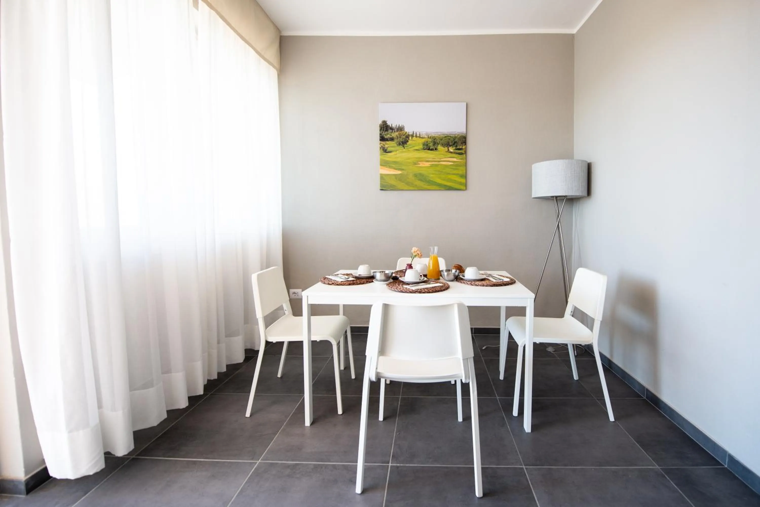 Dining area in Il Pelagone Hotel & Golf Resort Toscana