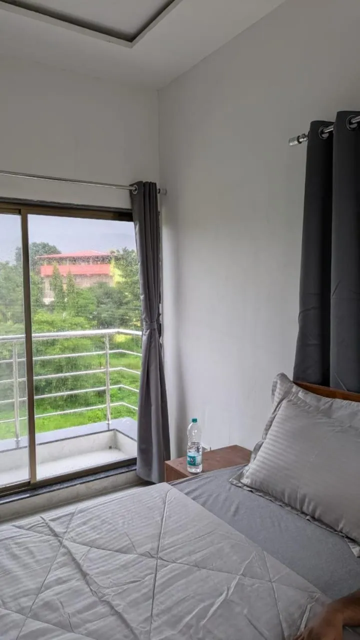 Bed in Hotel Randha and Lodging