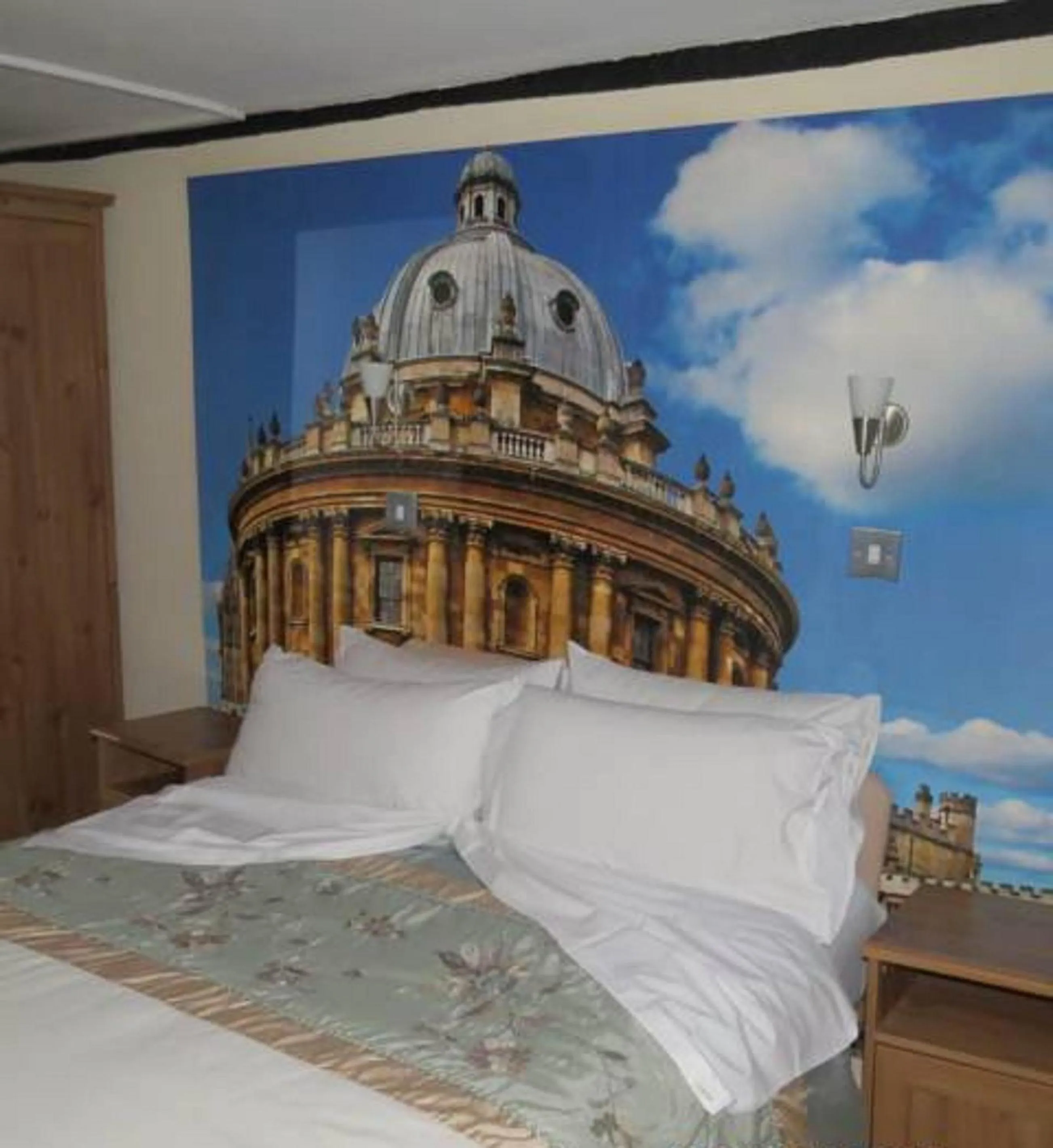 Decorative detail in The Old Black Horse Inn