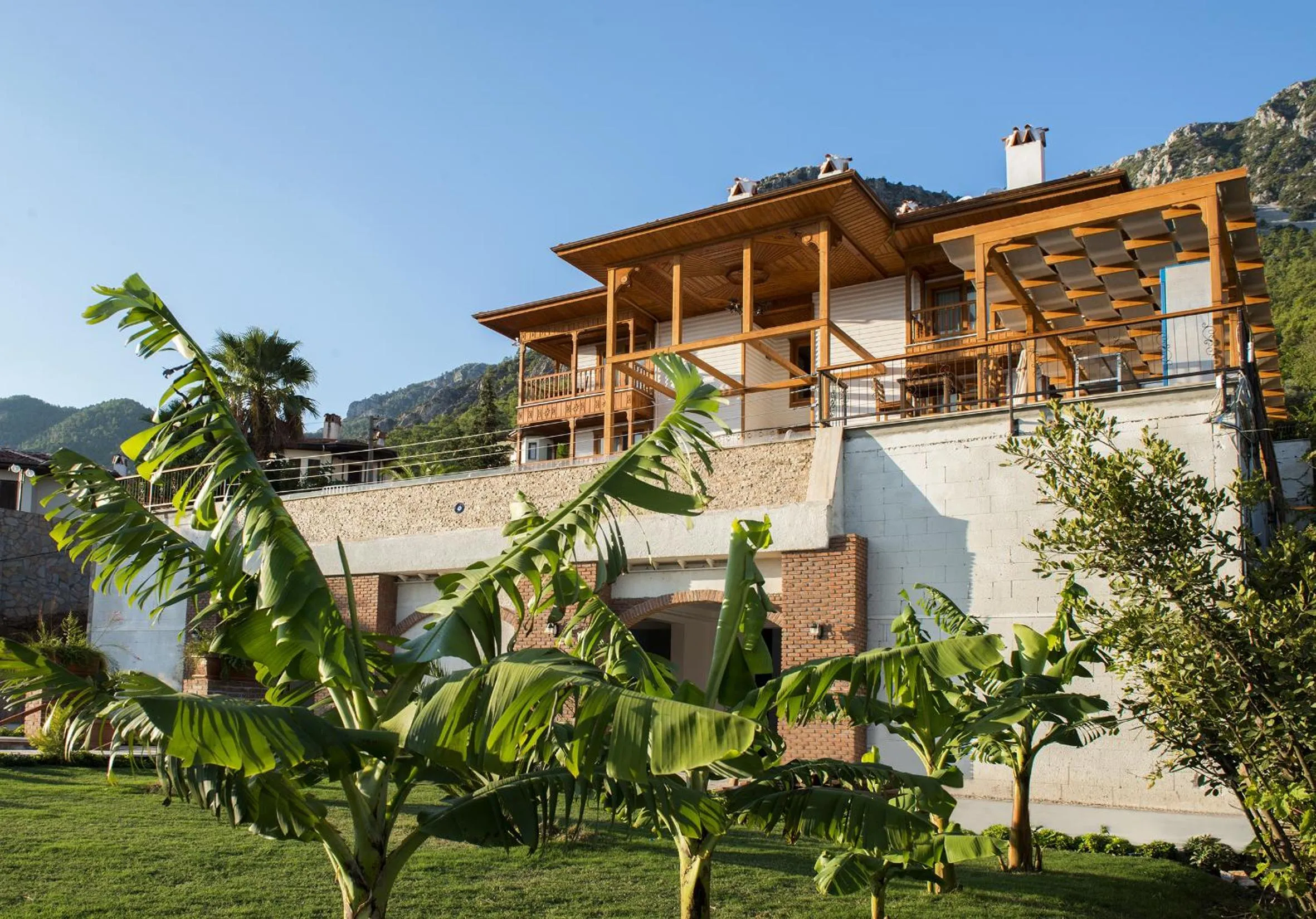 Facade/entrance in Grand Hotel Azmakhan Spa&Welness