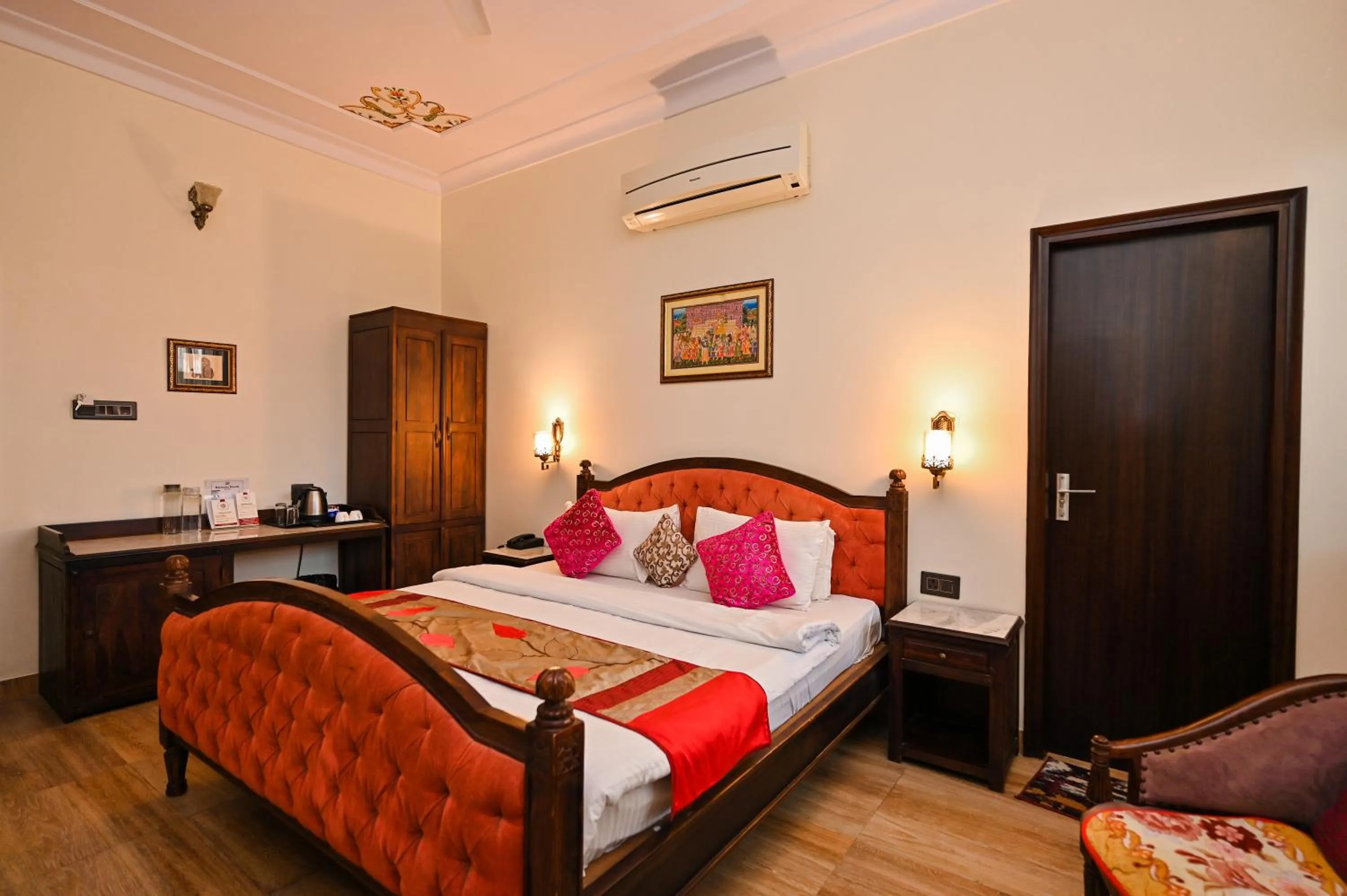 Bed in Harnawa Haveli - A Boutique Heritage Stay