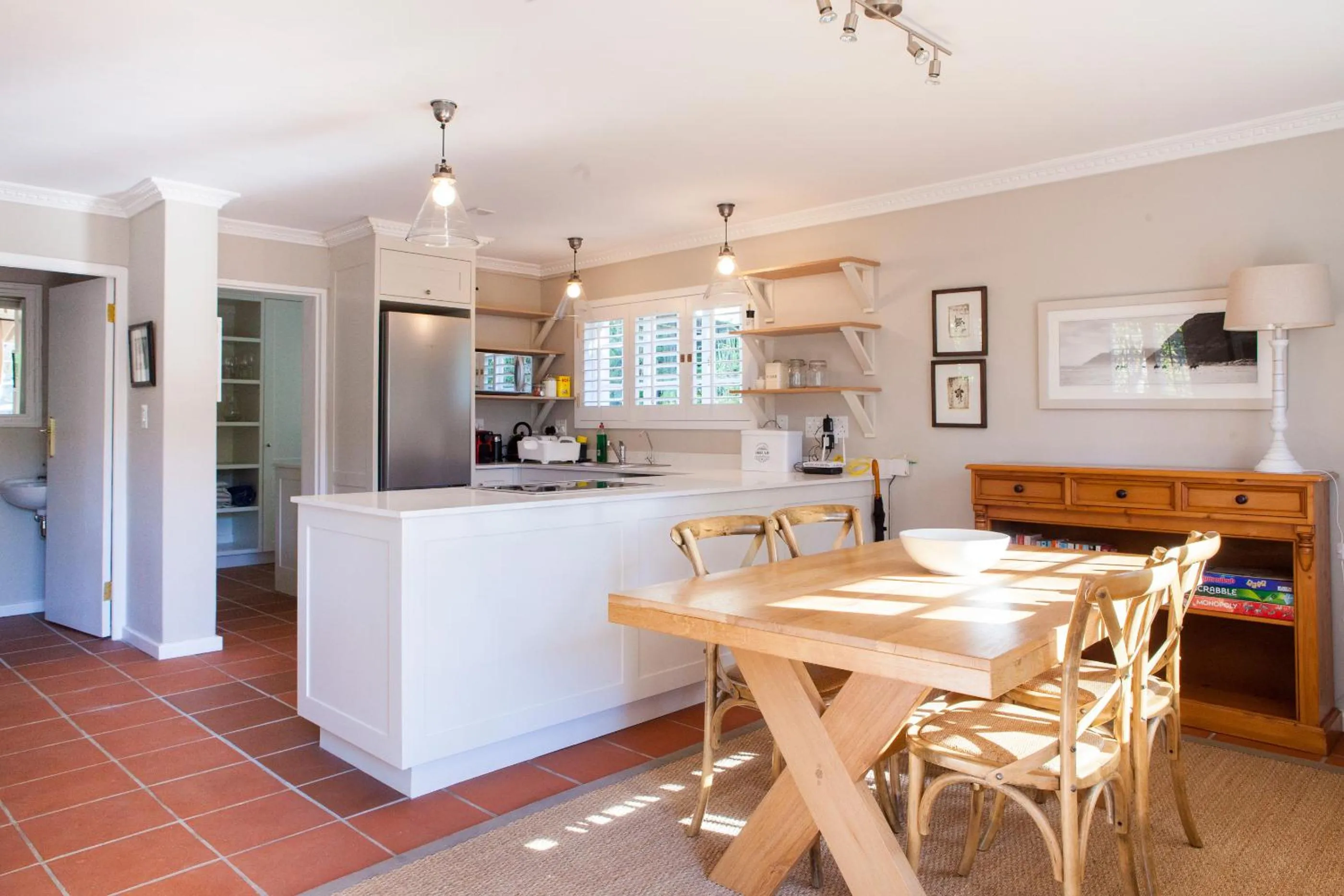 Kitchen or kitchenette in 33 Strawberry Lane - Studio and Cottage