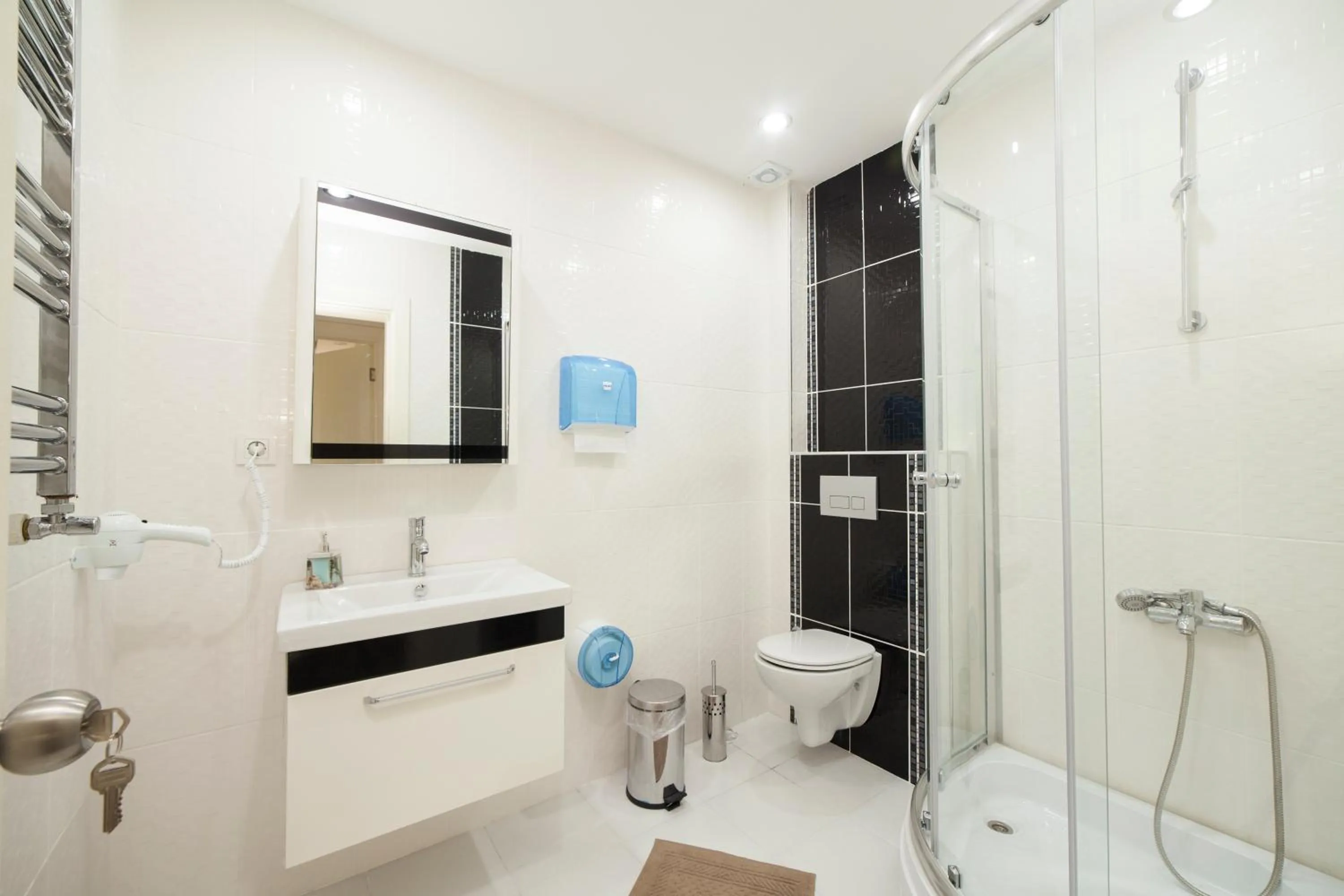 Shower in Zengin City Hotel