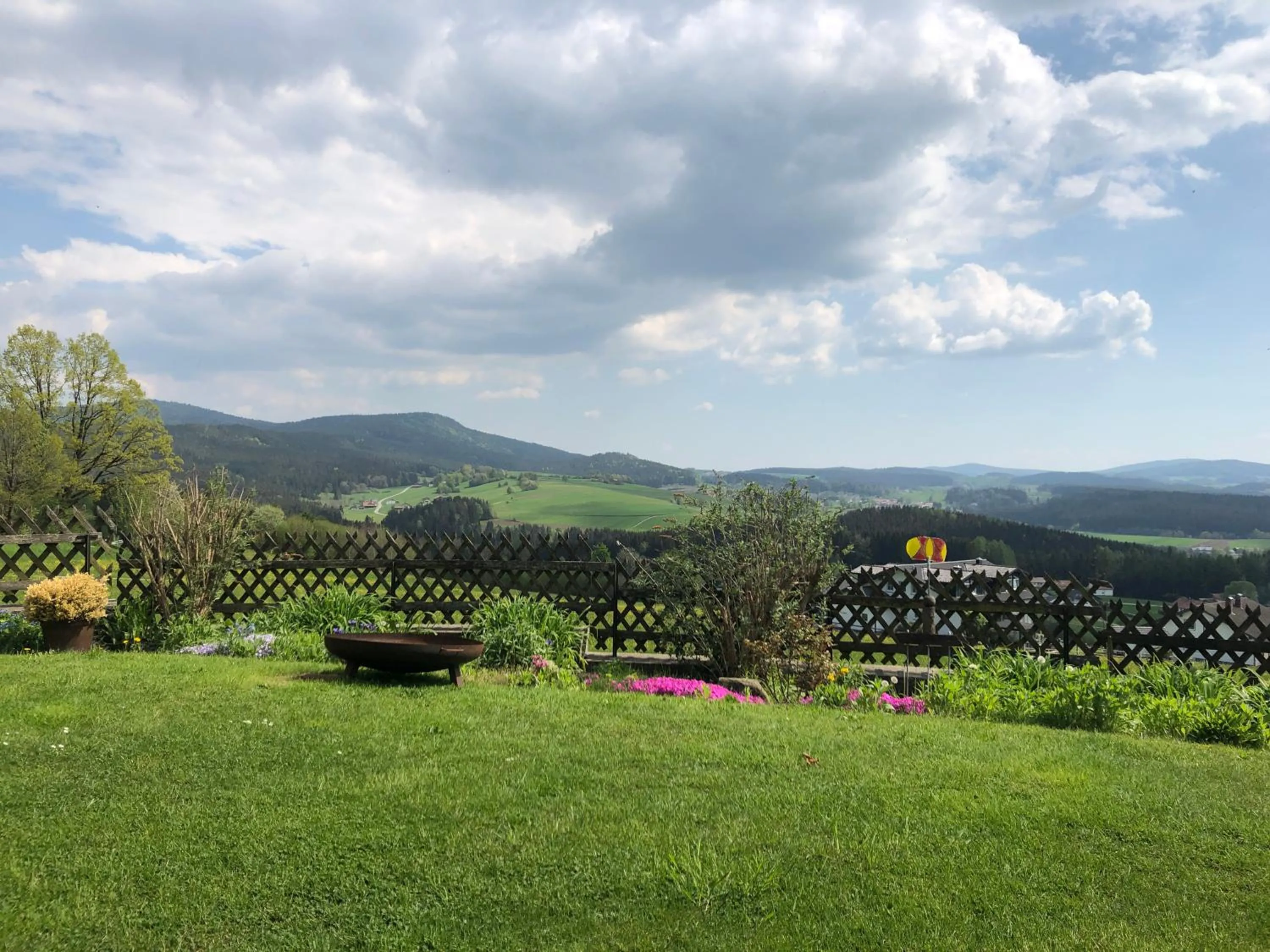 Hotel "Haus am Berg"