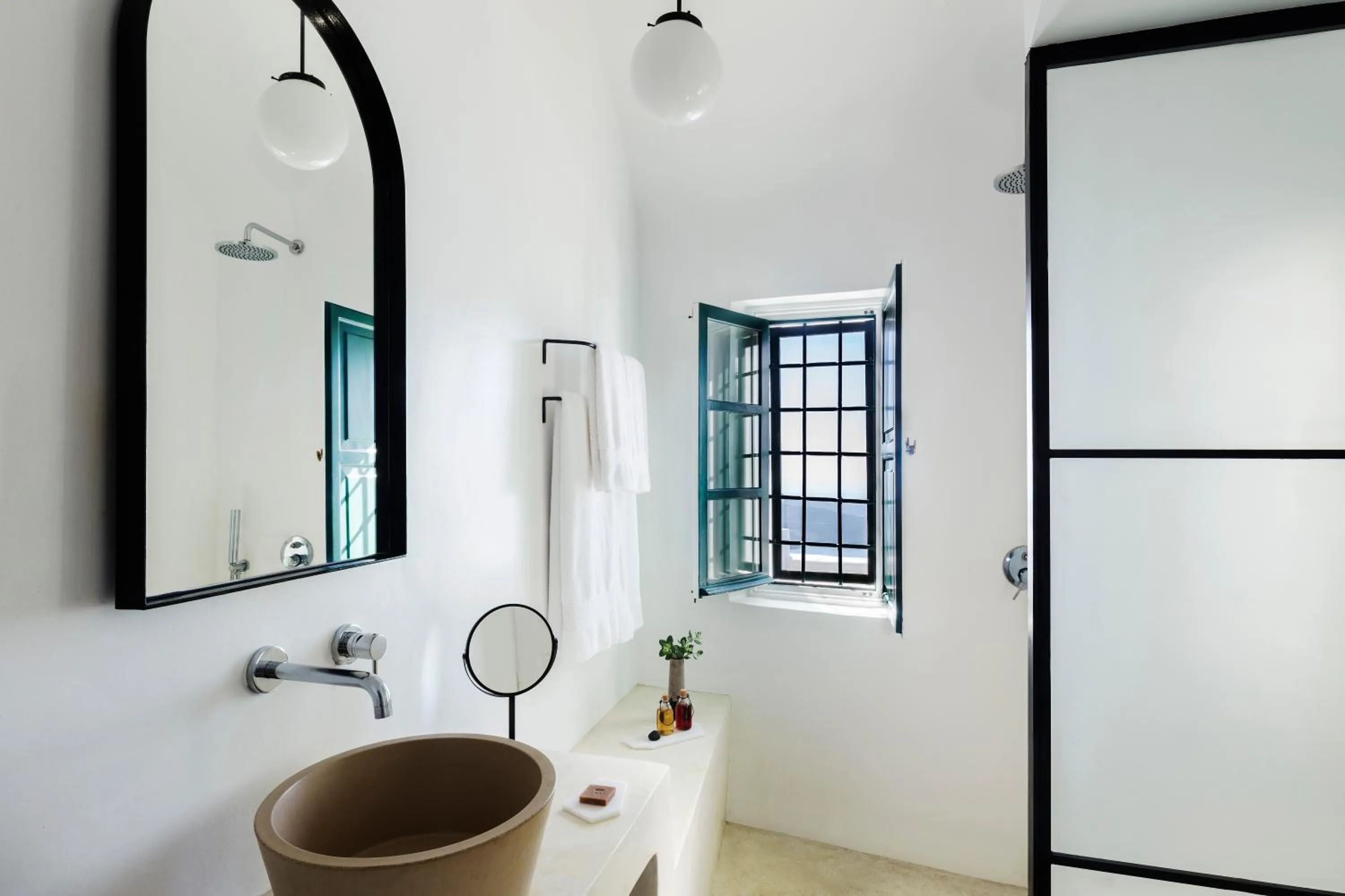 Bathroom in The Vasilicos