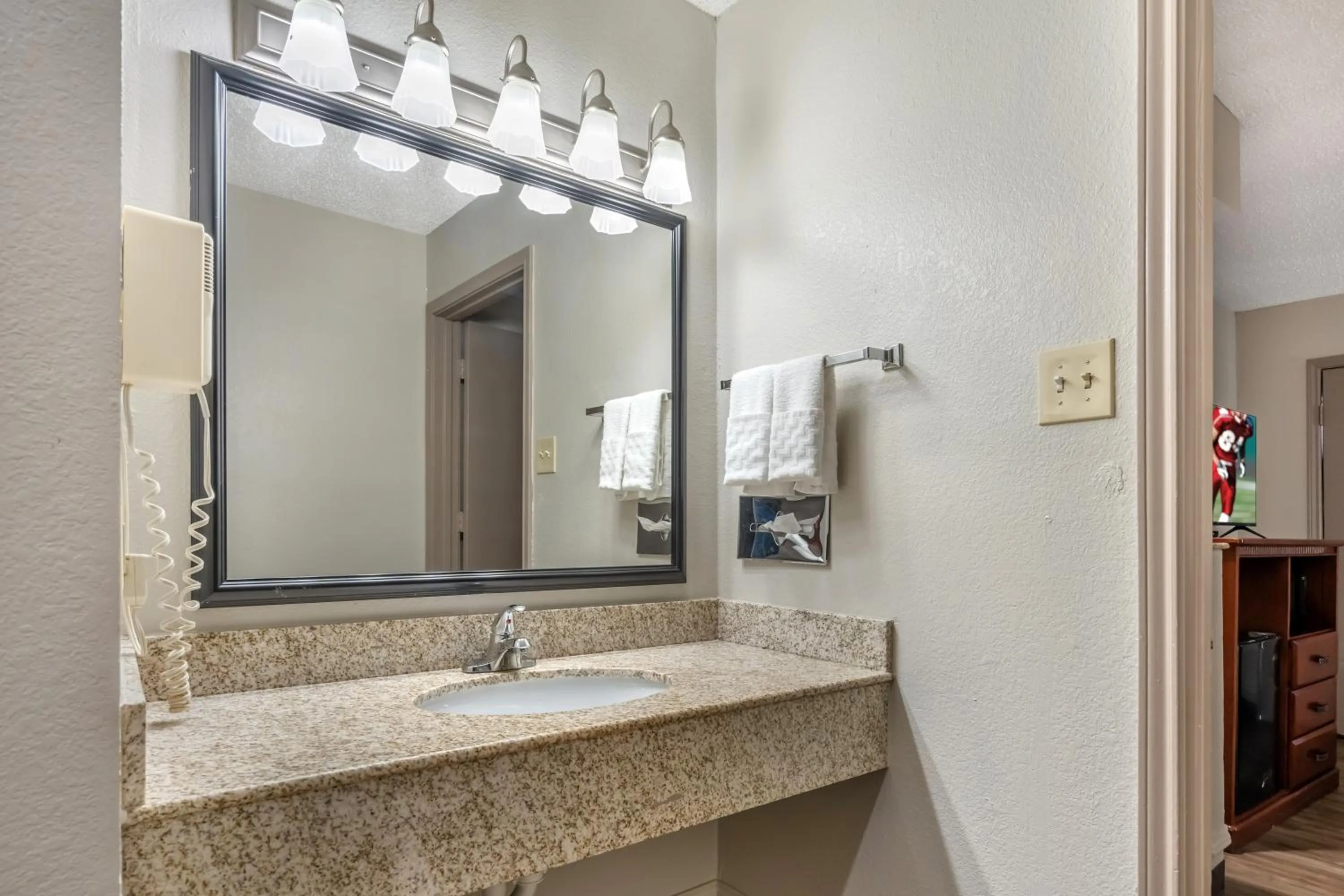 Best Western Trail Dust Inn & Suites