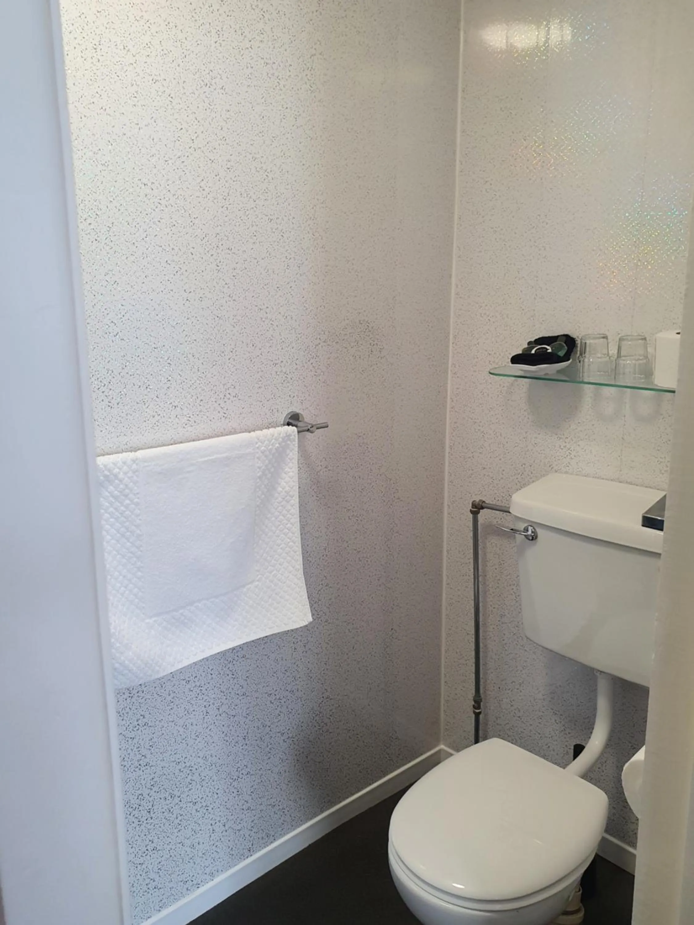 Bathroom in Grosvenor House Hotel