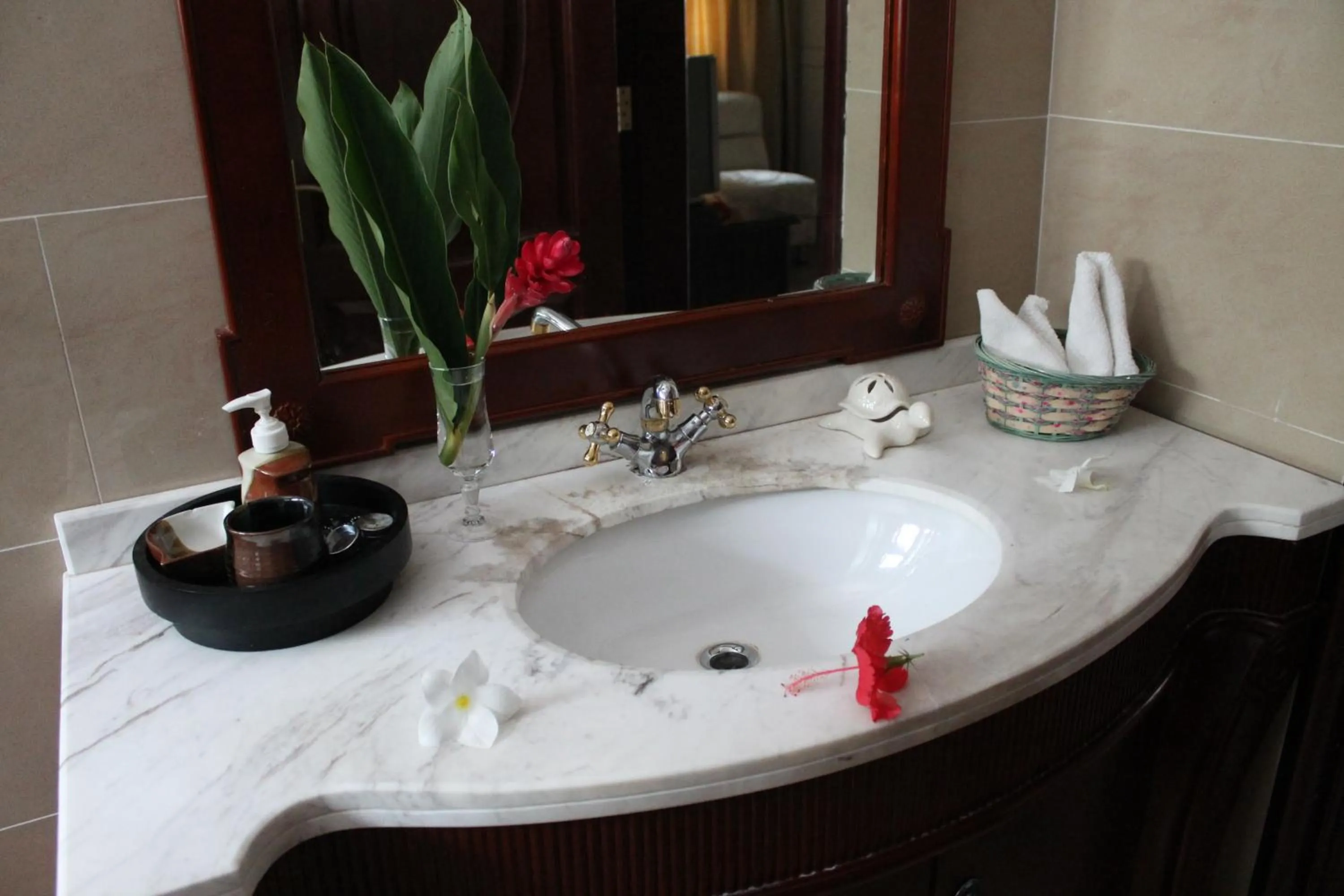 Bathroom in Le Bonheur Villa