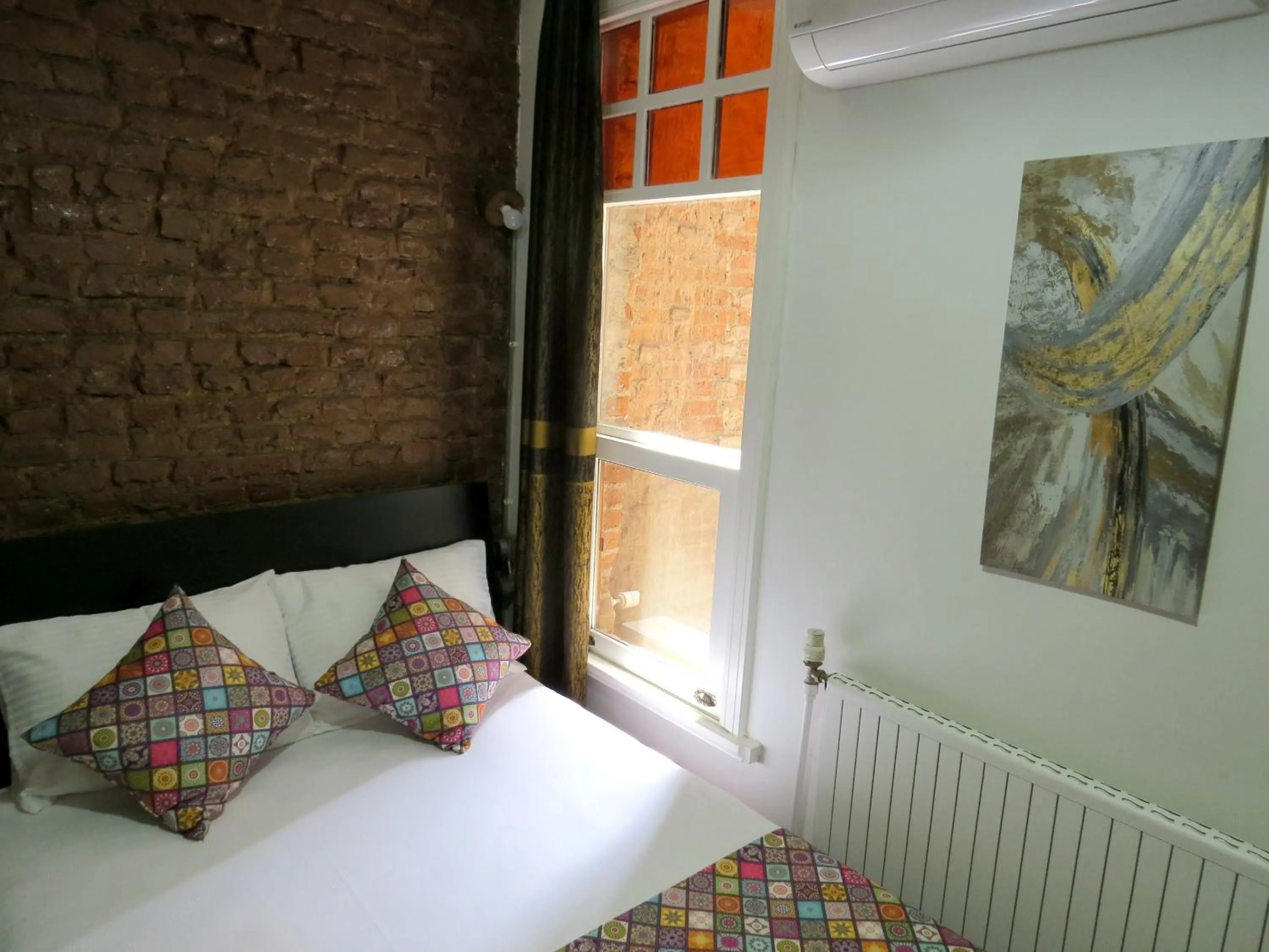 Photo of the whole room, Bed in Istanberry - Pera Apartments