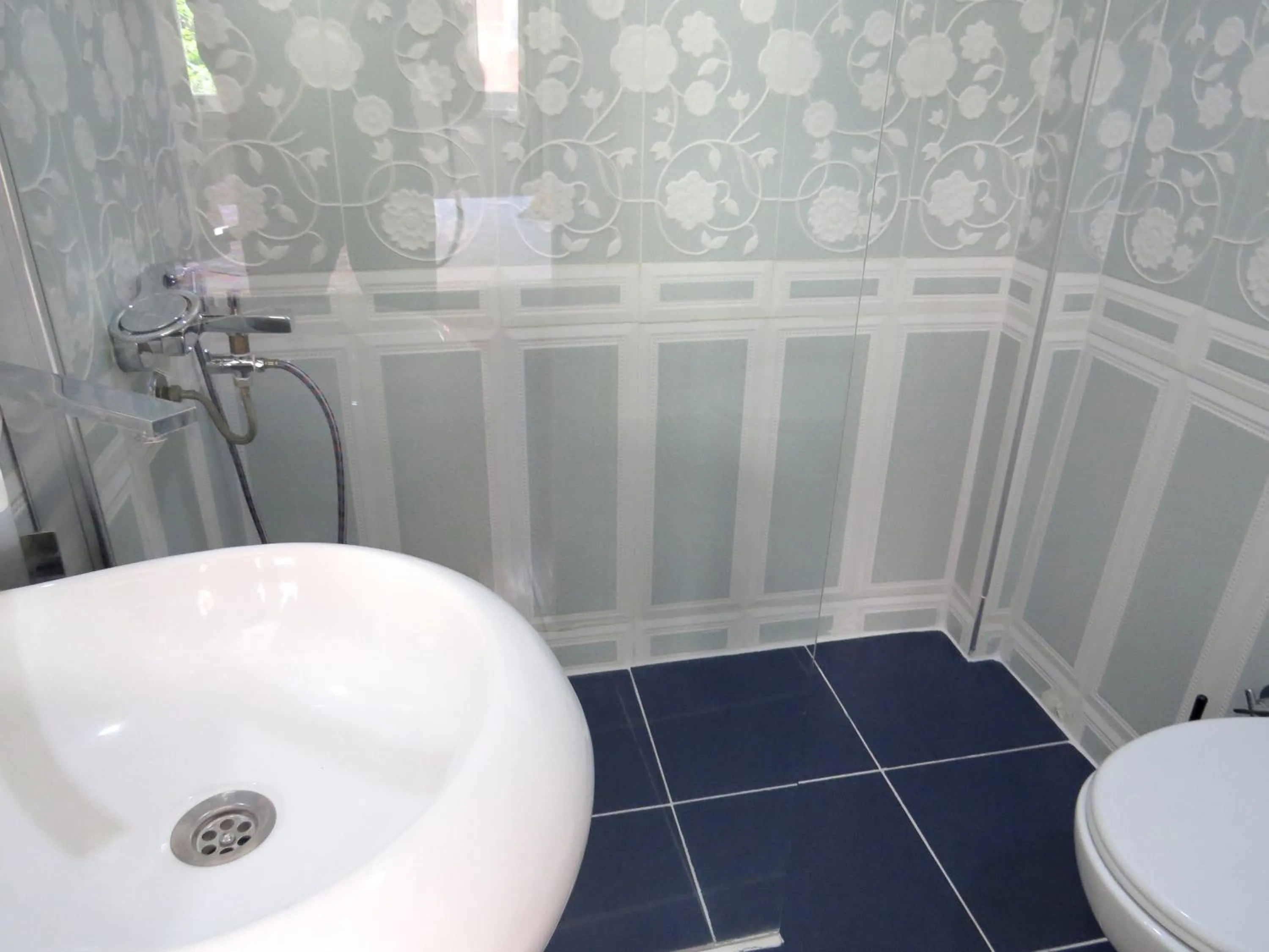 Bathroom in Istanberry - Pera Apartments