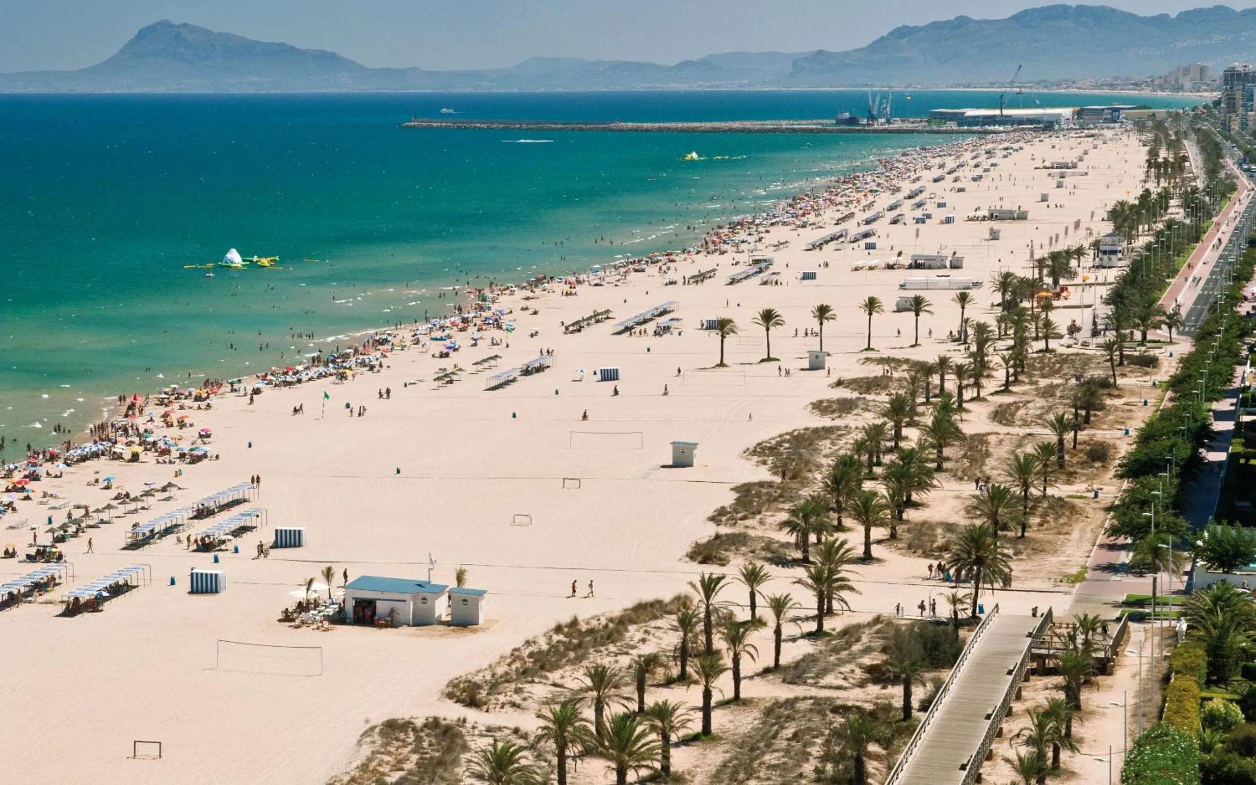 Beach in Hotel Los Robles