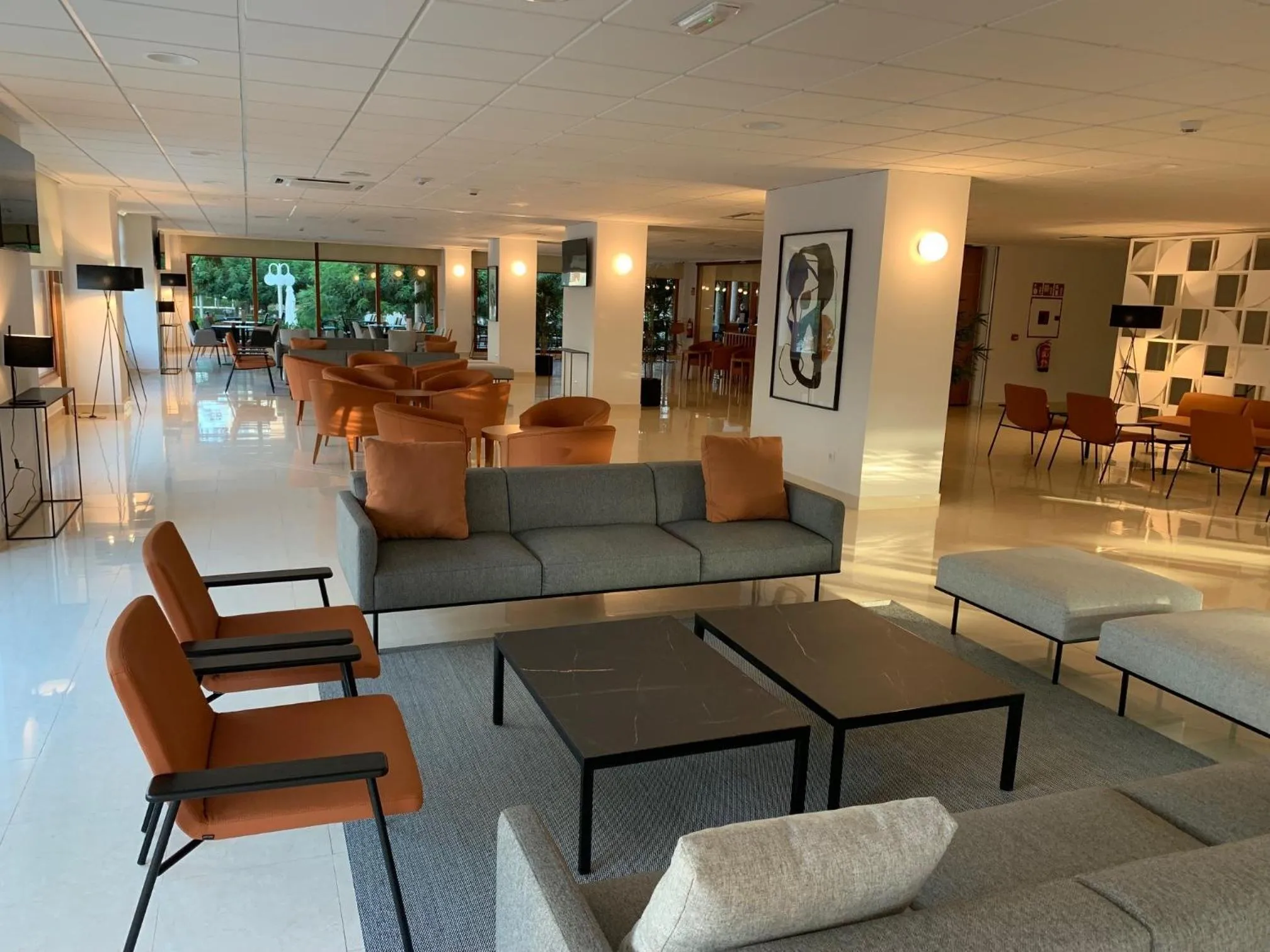 Communal lounge/ TV room in Hotel Los Robles