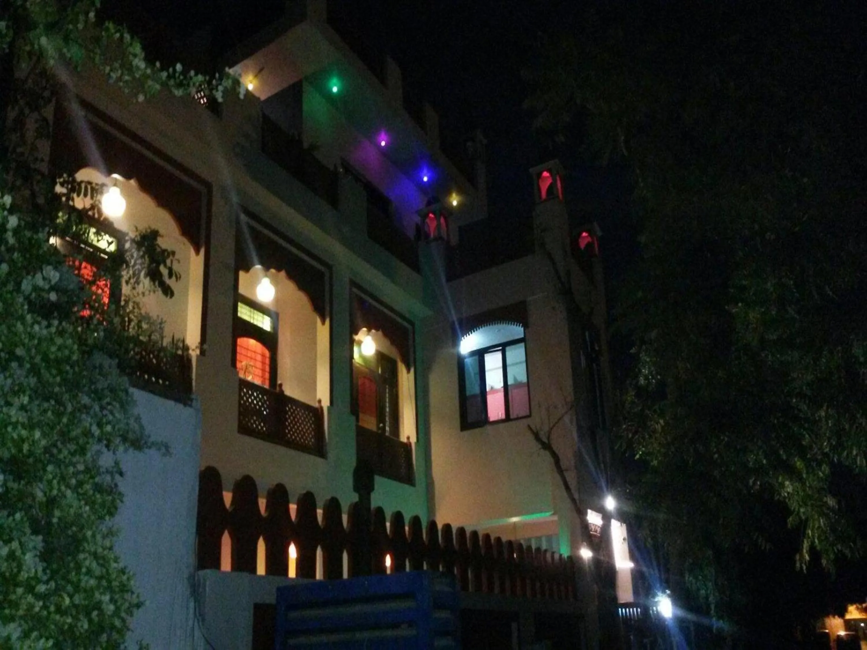 Property building in Taj Haveli Hotel Agra - Walkable Distance From Taj Mahal