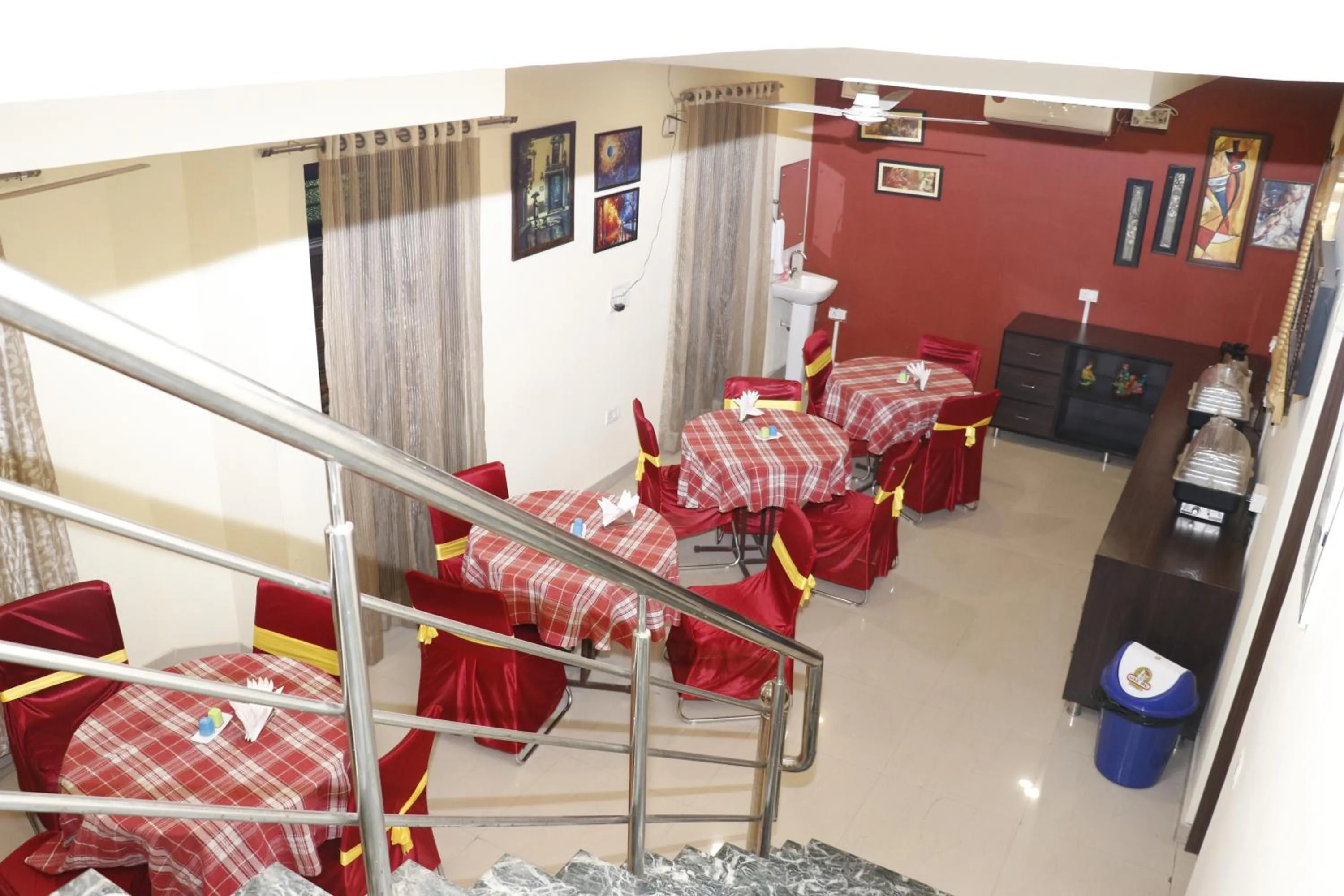 Restaurant/places to eat in Taj Haveli Hotel Agra - Walkable Distance From Taj Mahal