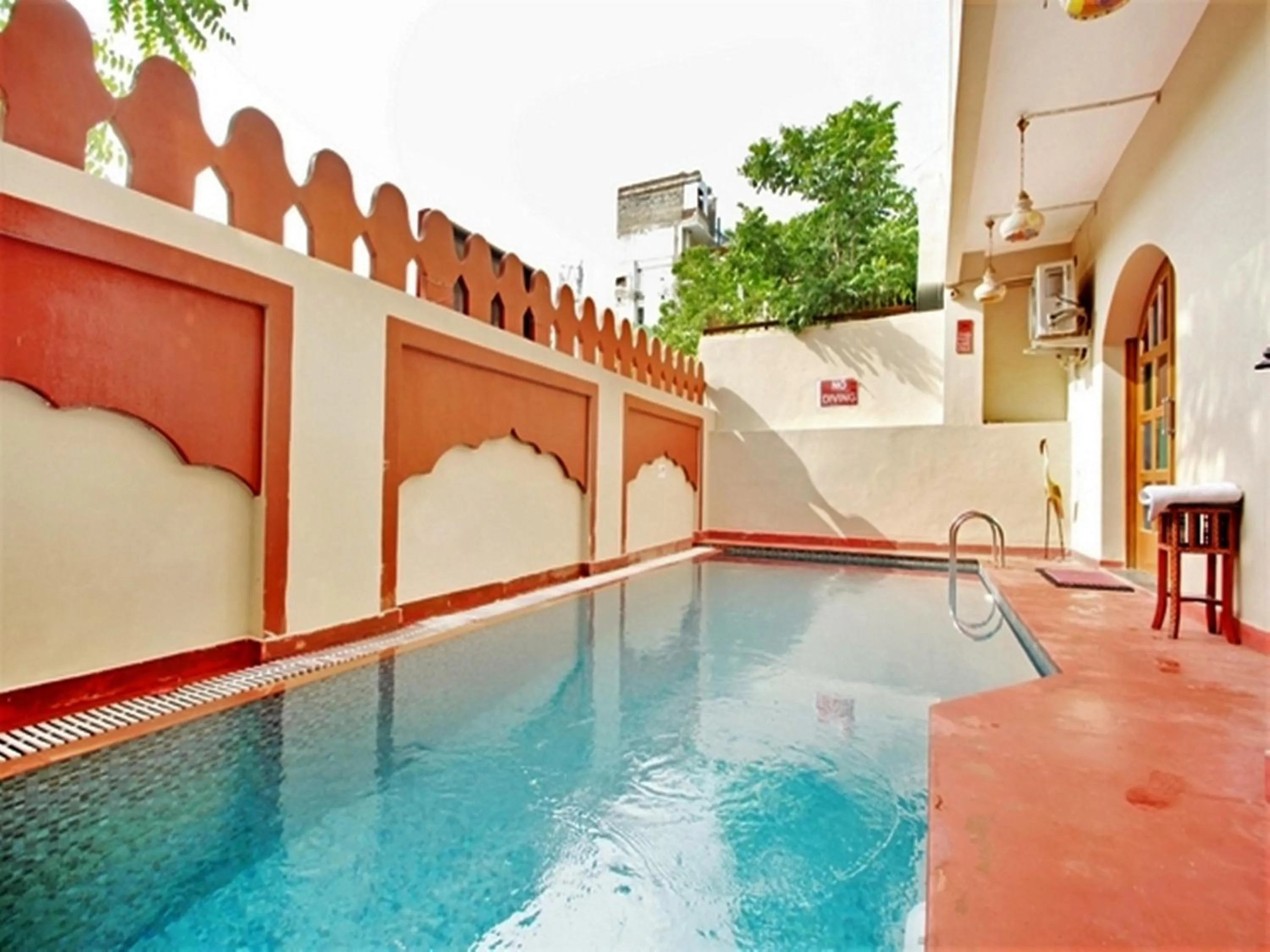 Swimming pool in Taj Haveli Hotel Agra - Walkable Distance From Taj Mahal