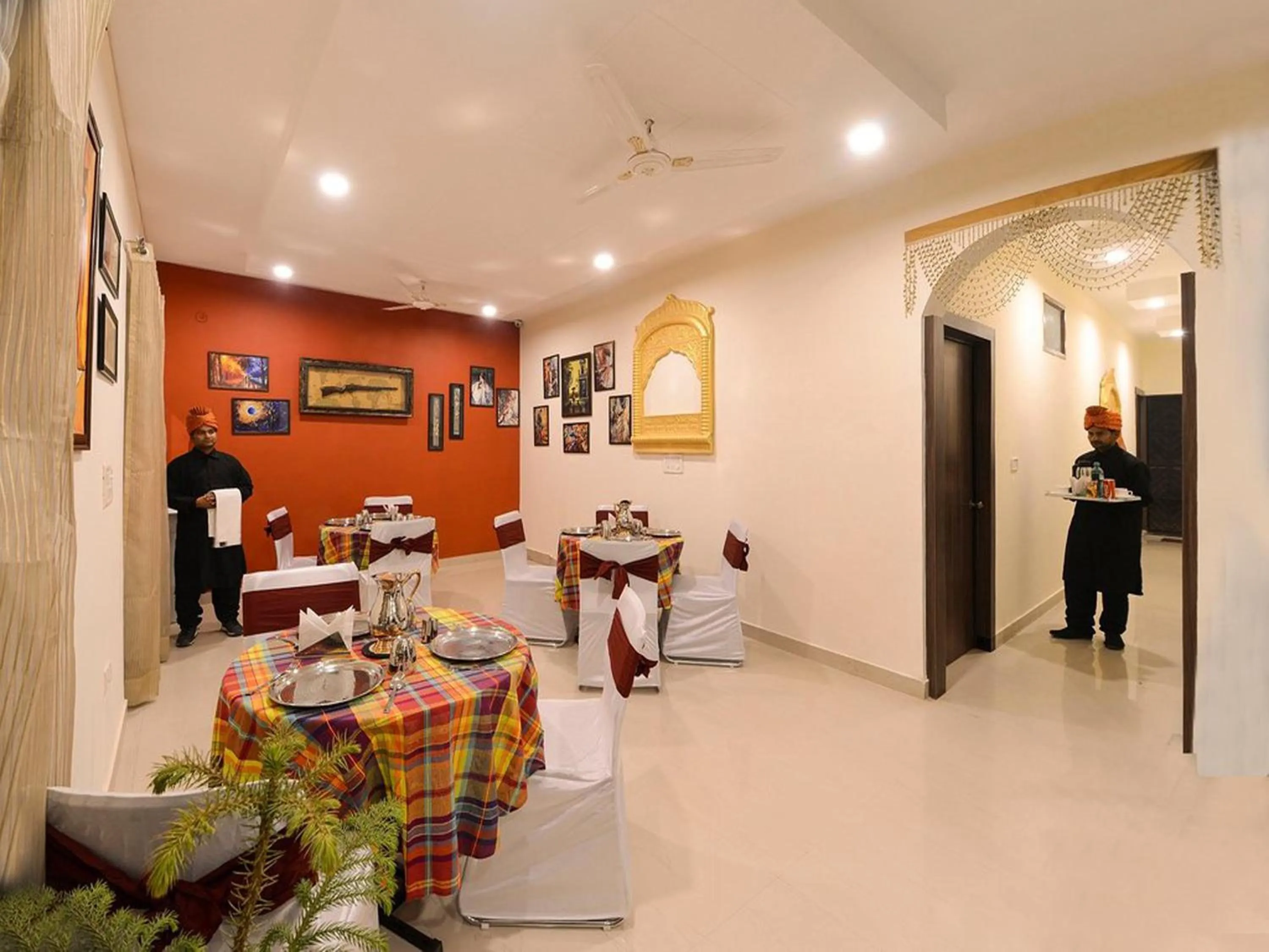 Restaurant/places to eat in Taj Haveli Hotel Agra - Walkable Distance From Taj Mahal