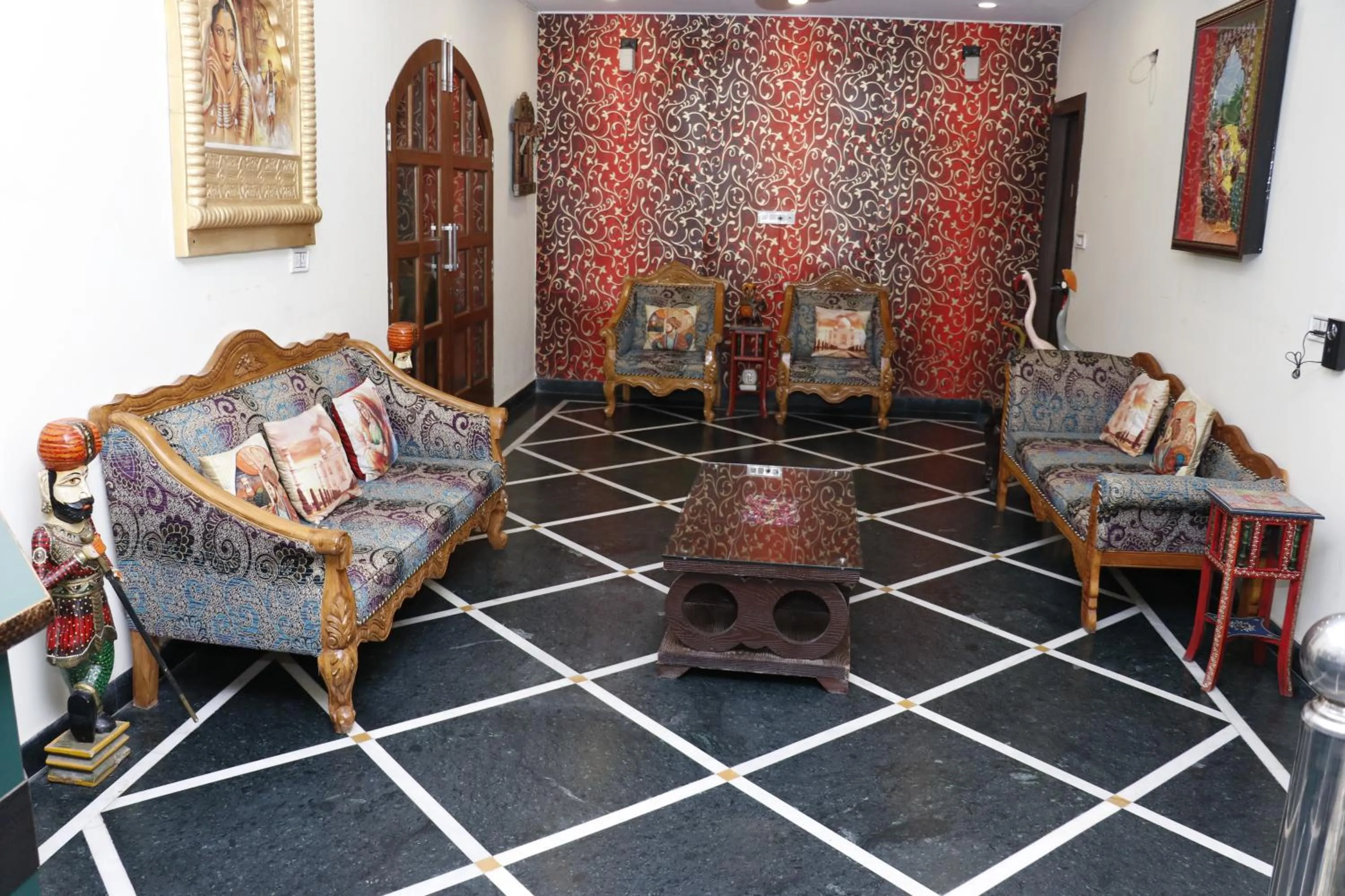 Lobby or reception in Taj Haveli Hotel Agra - Walkable Distance From Taj Mahal