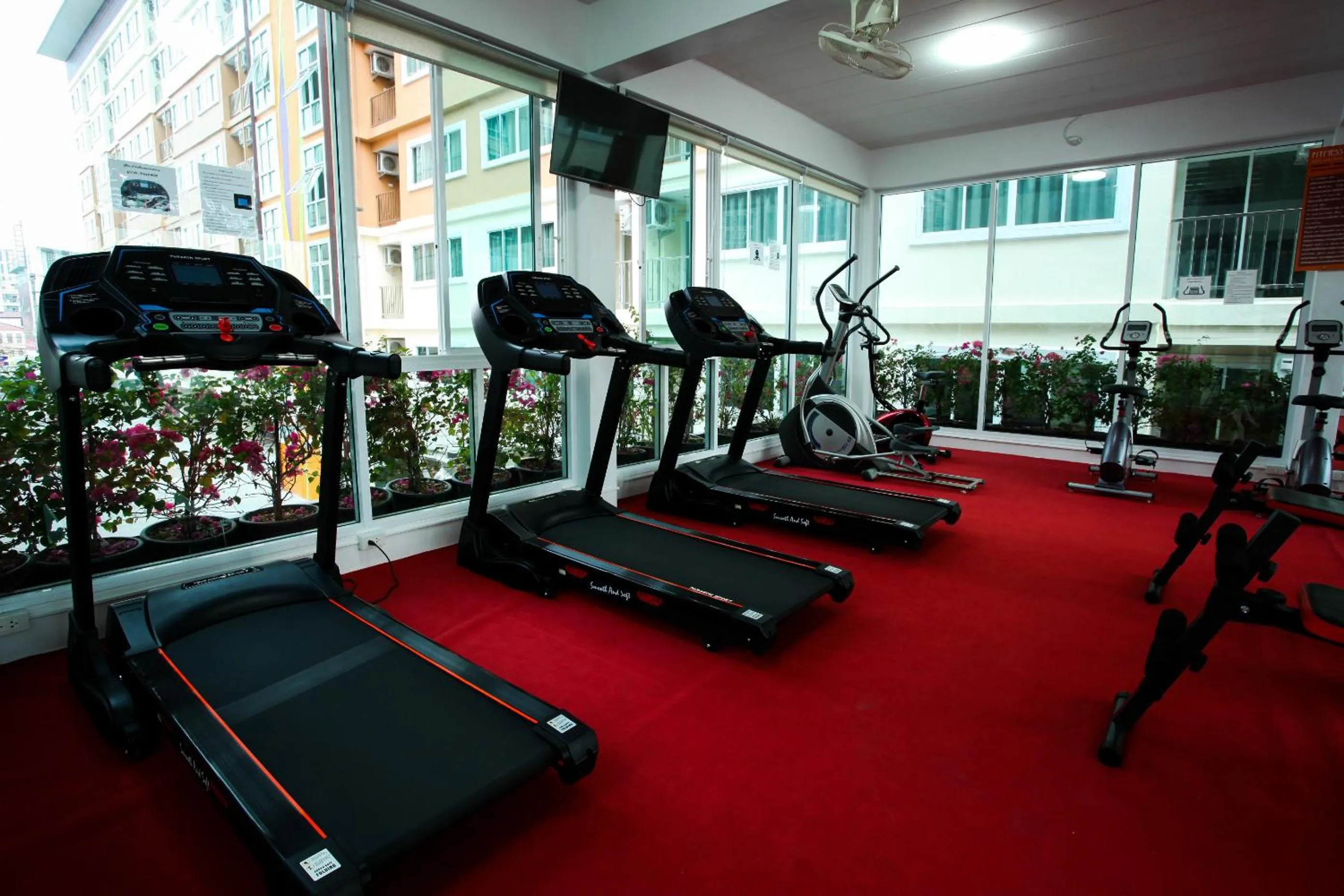 Fitness centre/facilities in Patt Serviced Apartments