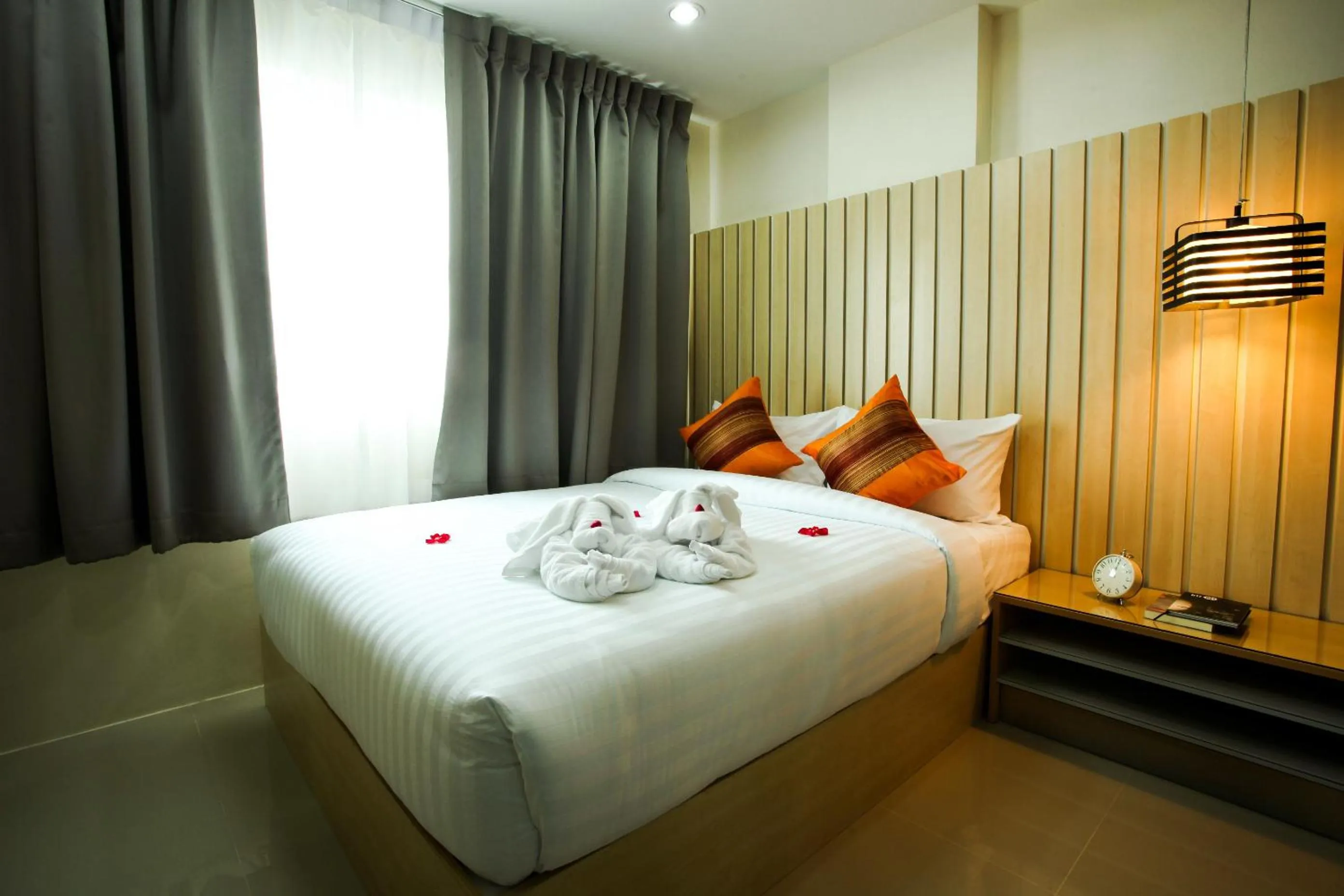Bed in Patt Serviced Apartments