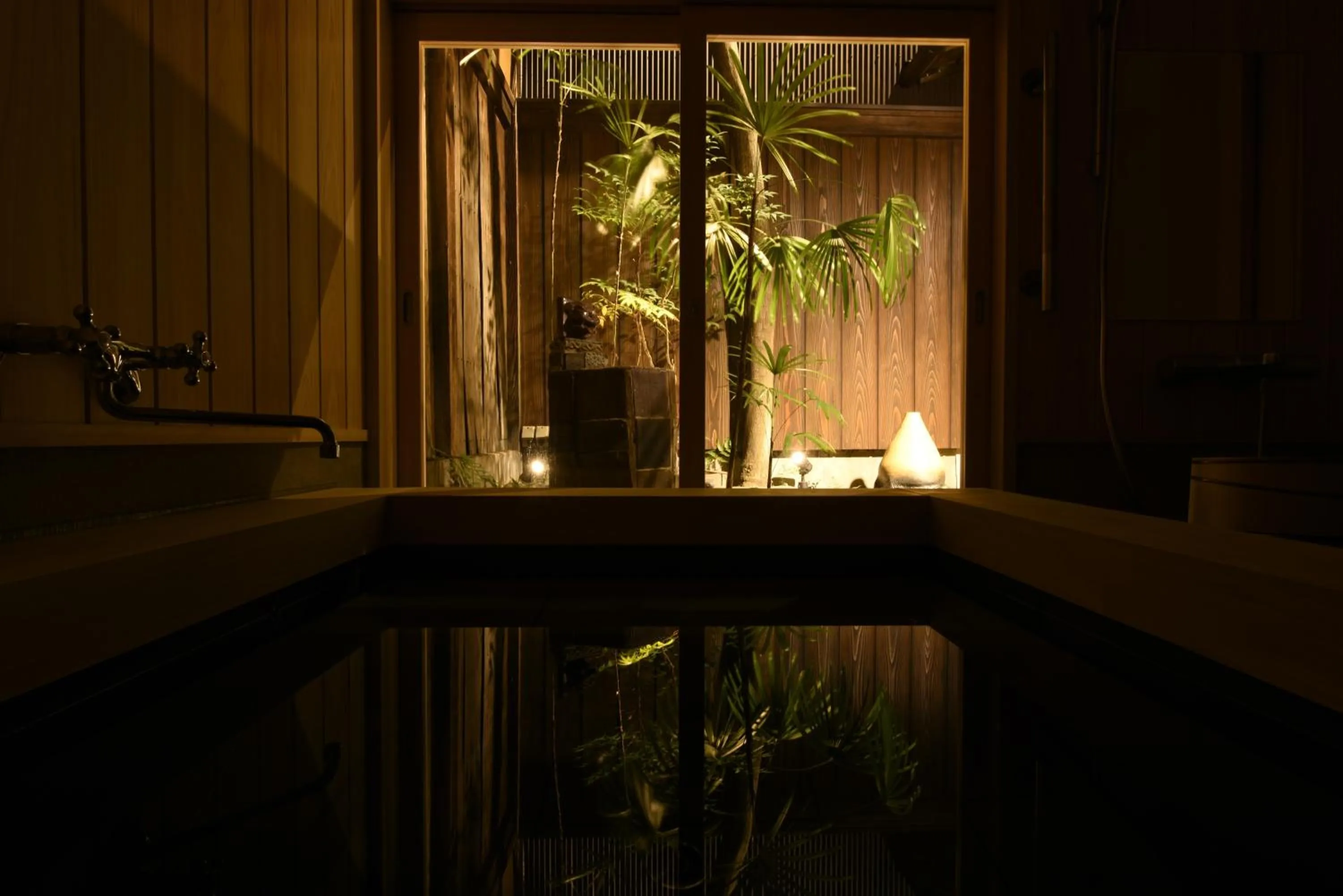 Garden in Kuraya Kiyomizu Gojo