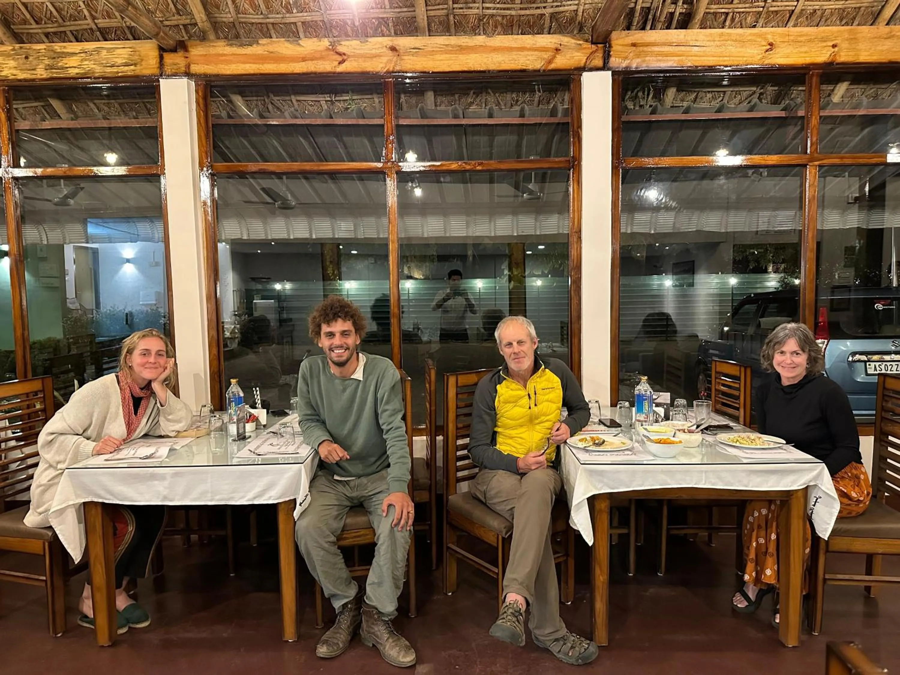 Restaurant/places to eat in Jungleciti House, Kaziranga National Park