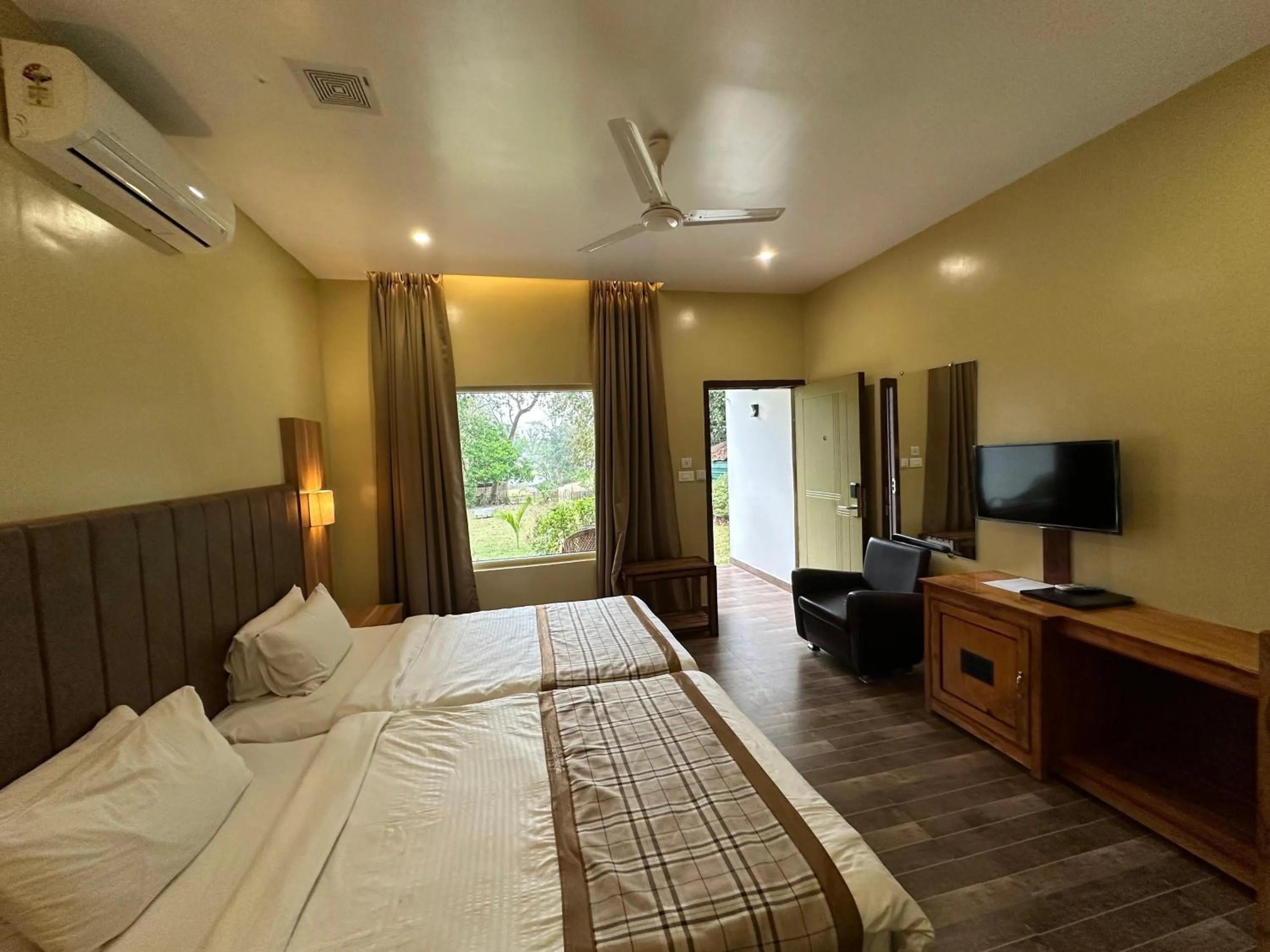 Photo of the whole room in Jungleciti House, Kaziranga National Park