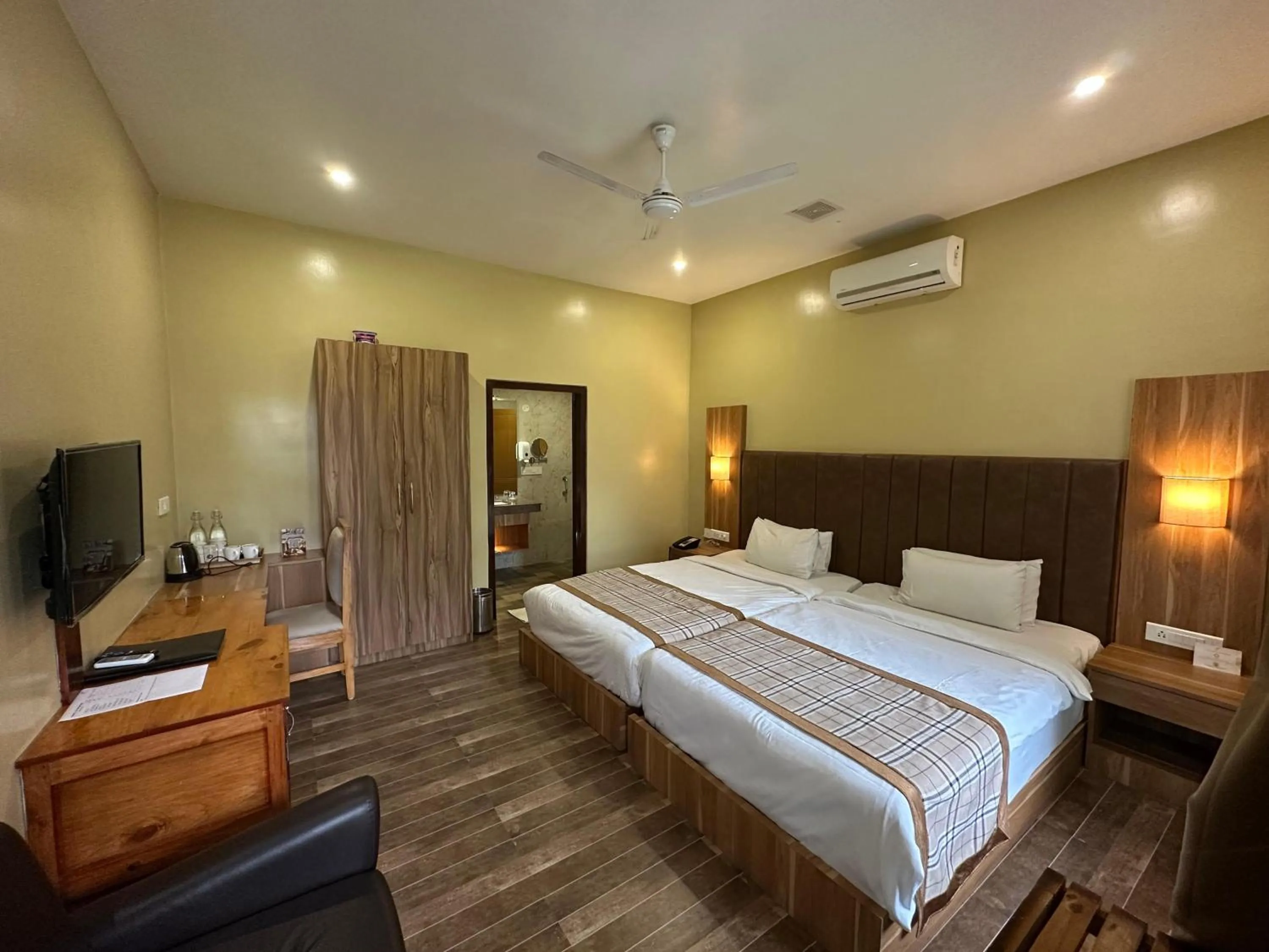 Photo of the whole room in Jungleciti House, Kaziranga National Park