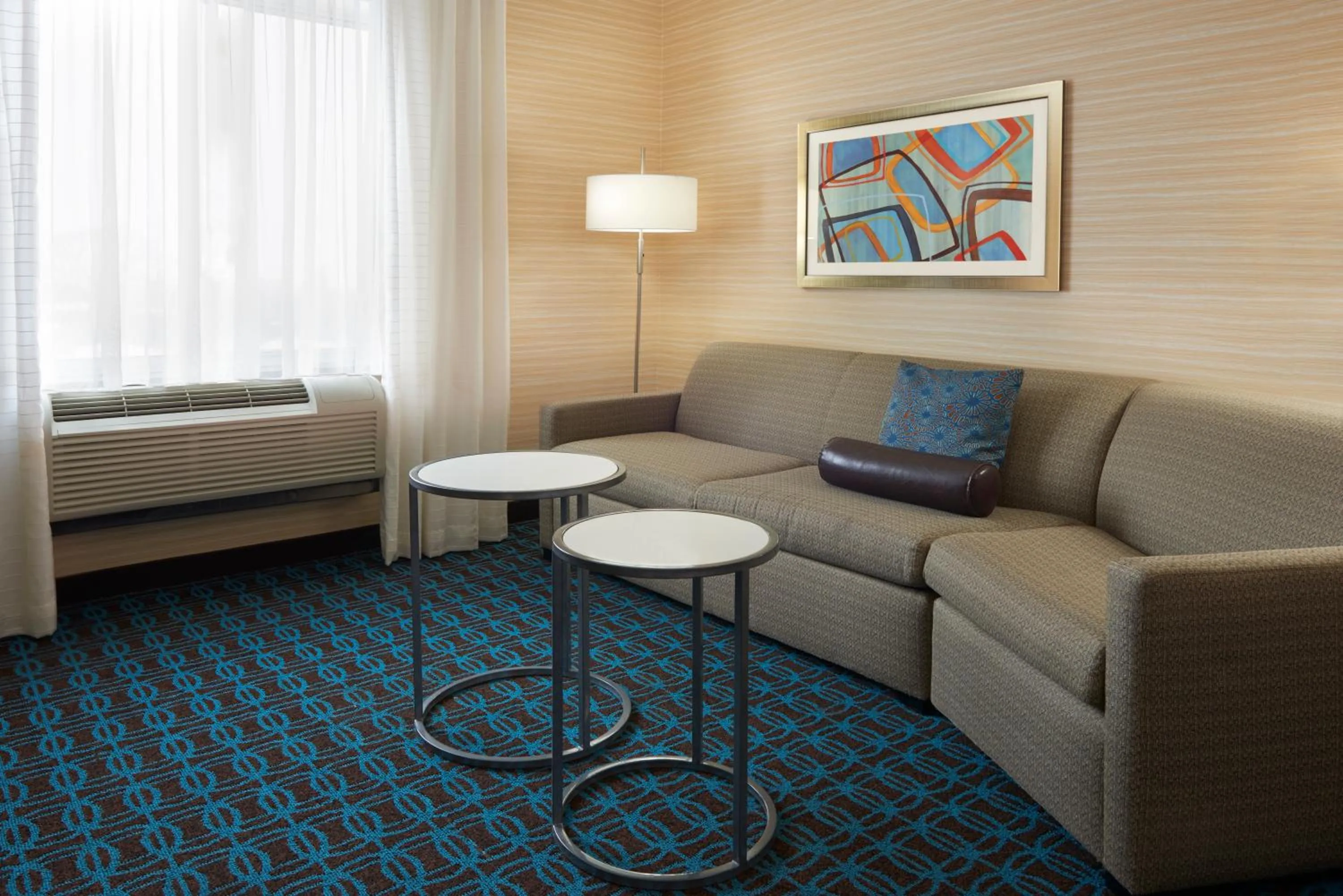 Seating area in Fairfield Inn & Suites by Marriott Barrie