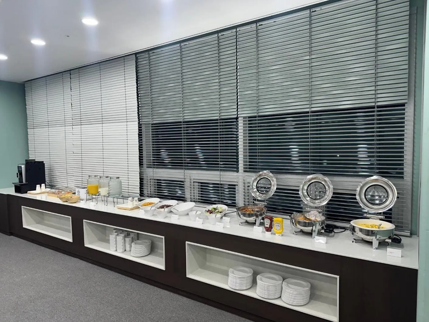 Food in H Avenue Sasang Station Residence Hotel